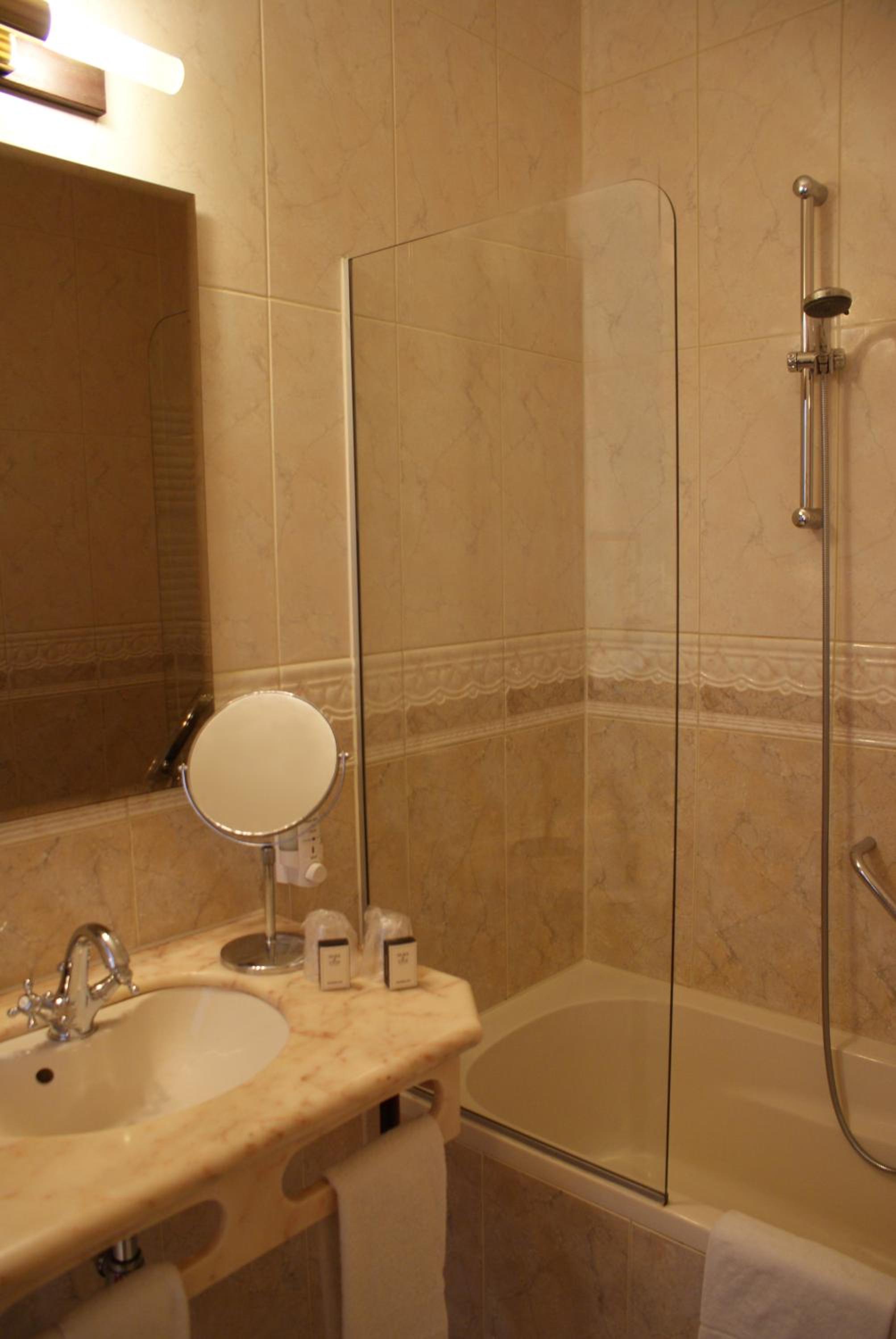 Comfort Double Room with Bath photo 2