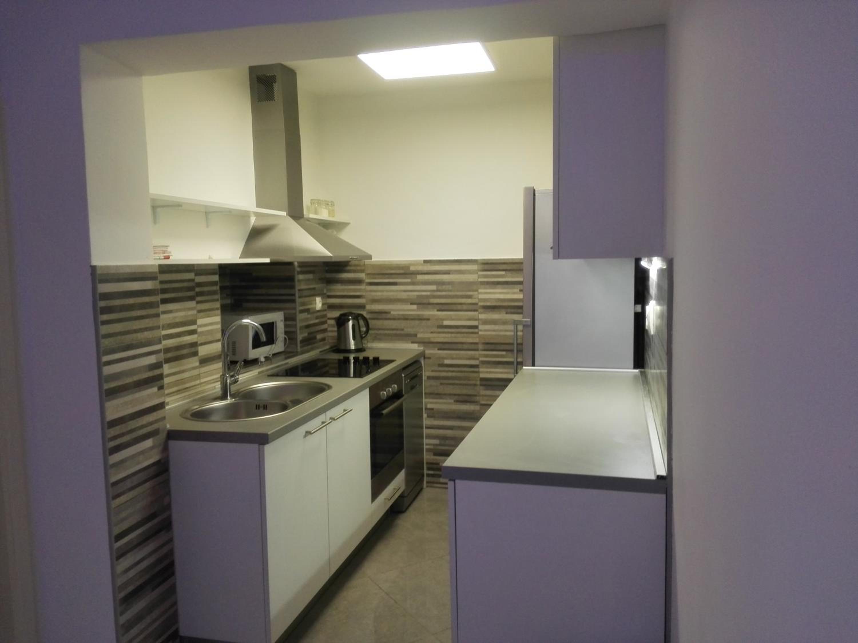 Apartment - Photo 11