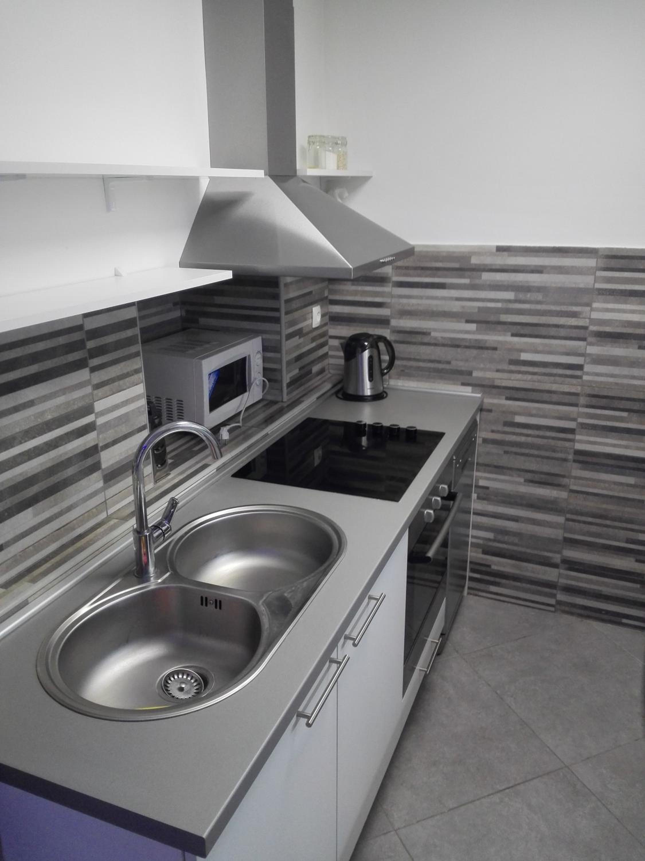 Apartment - Photo 2