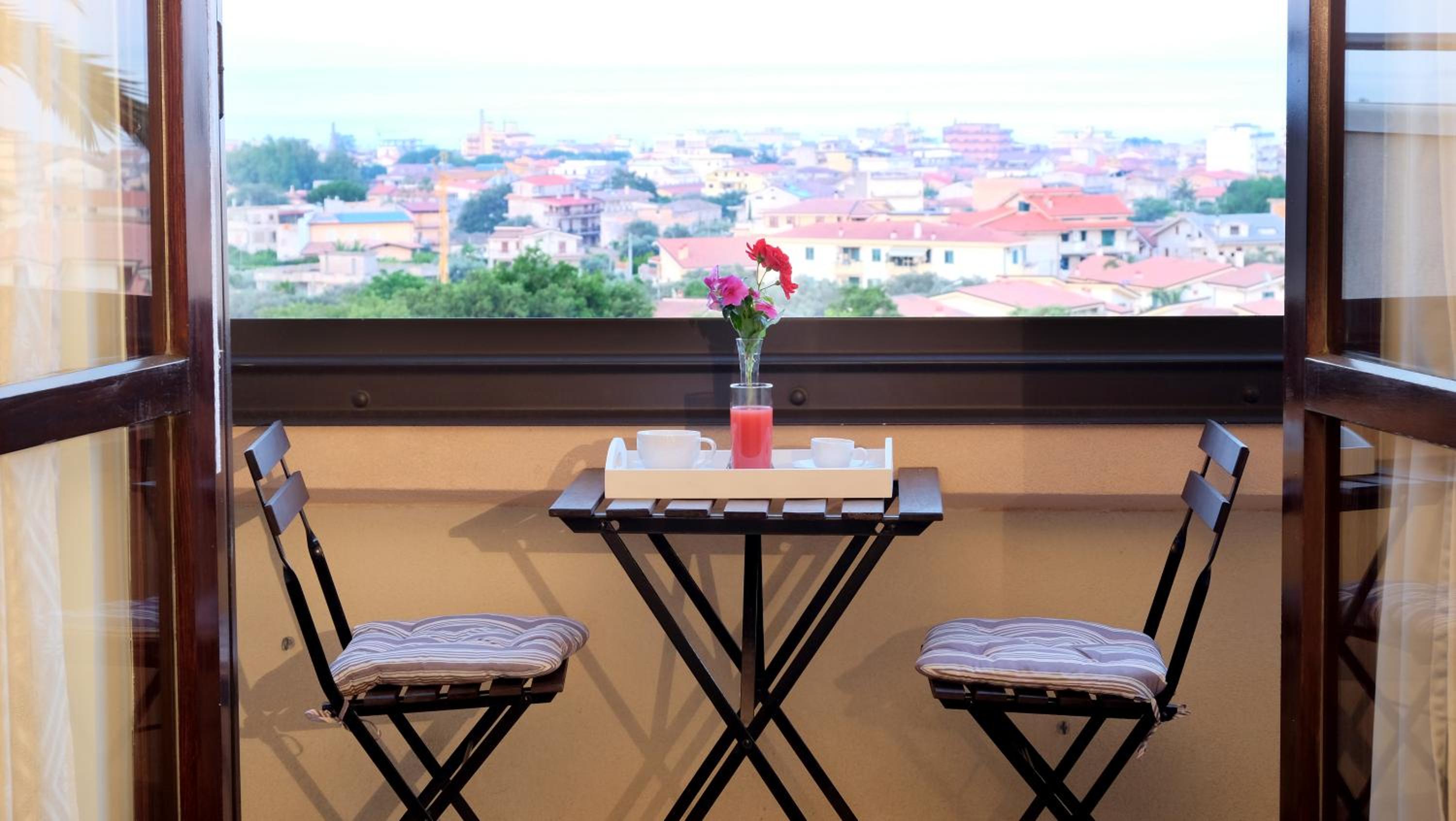 Double Room with Balcony and Sea View photo 2