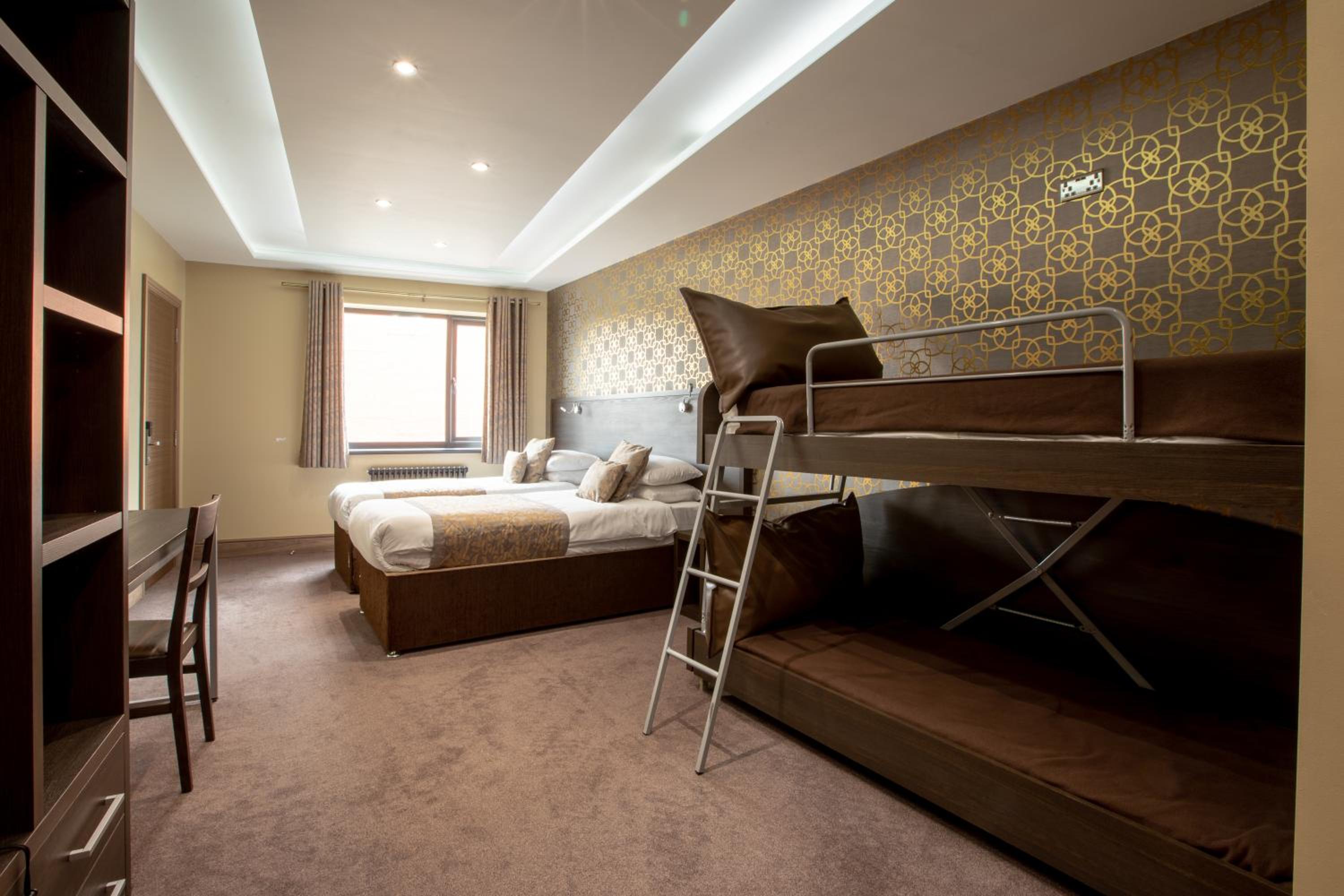Premium Family Studio With 2 Rooms photo 3