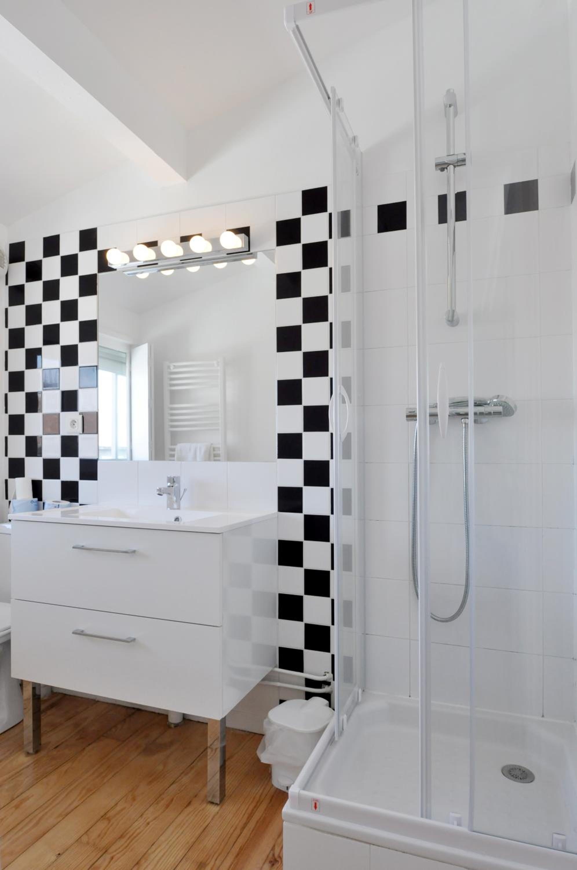  Duplex Apartment - Photo 4