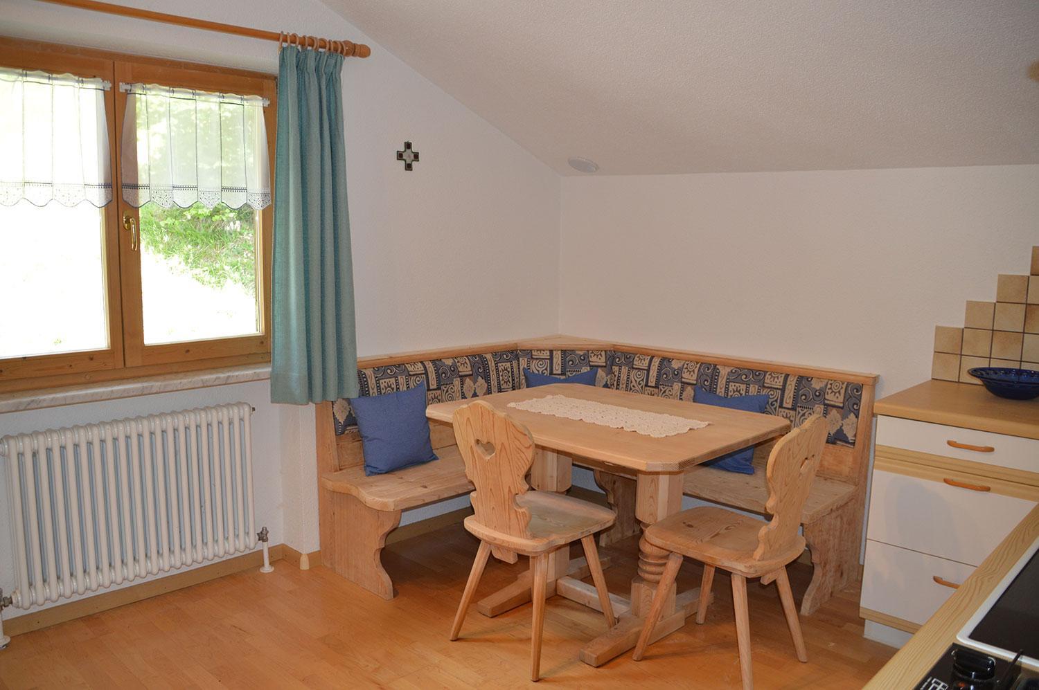 Apartment with Balcony photo 2