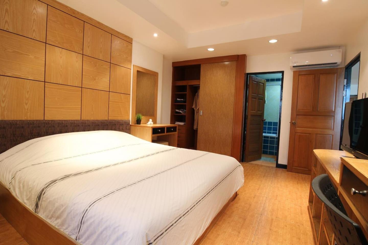 Deluxe Apartment photo 3