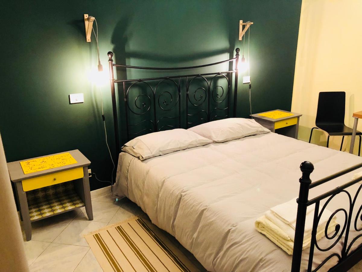 Standard Double Room with Shared Bathroom