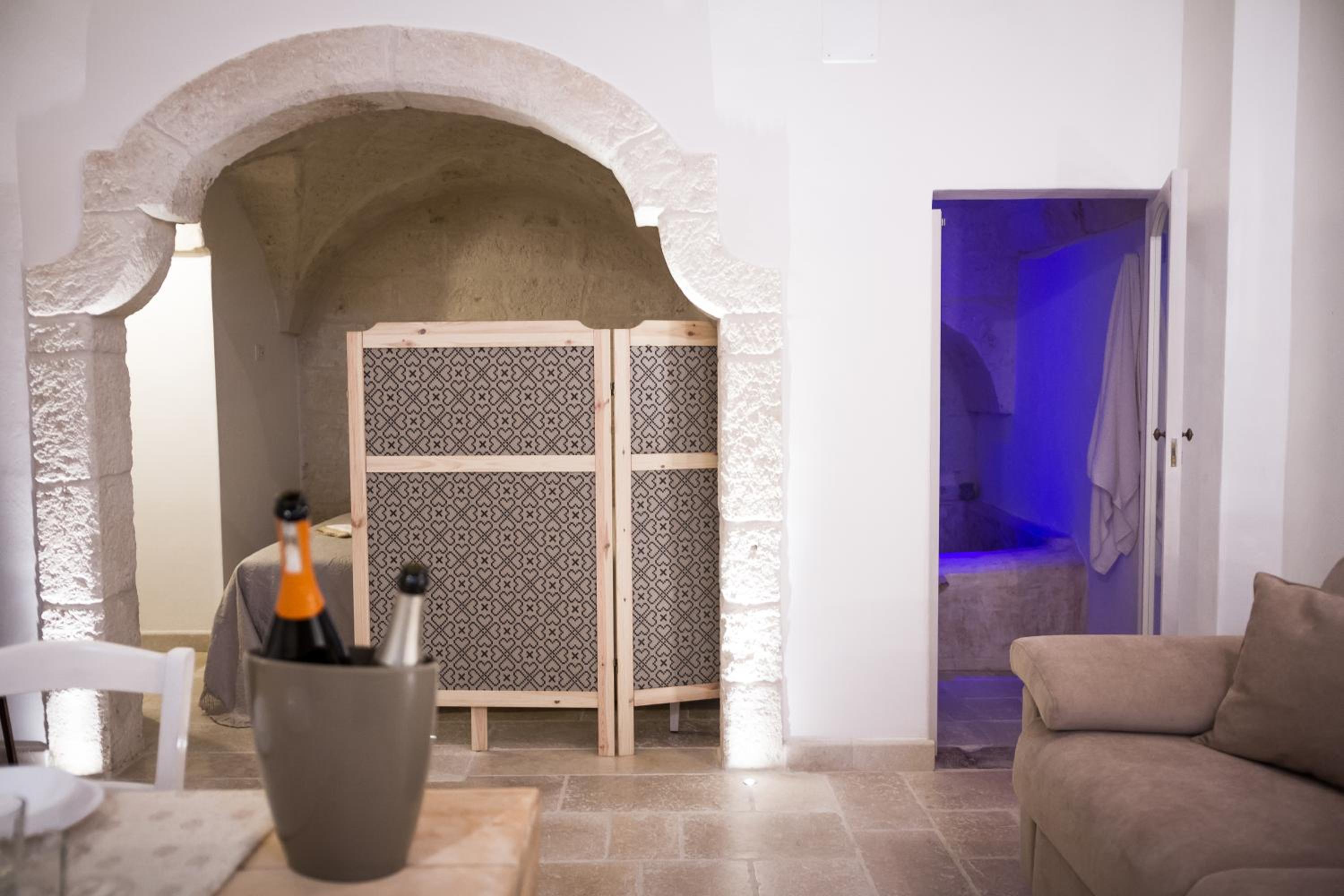 Apartment - Photo 23