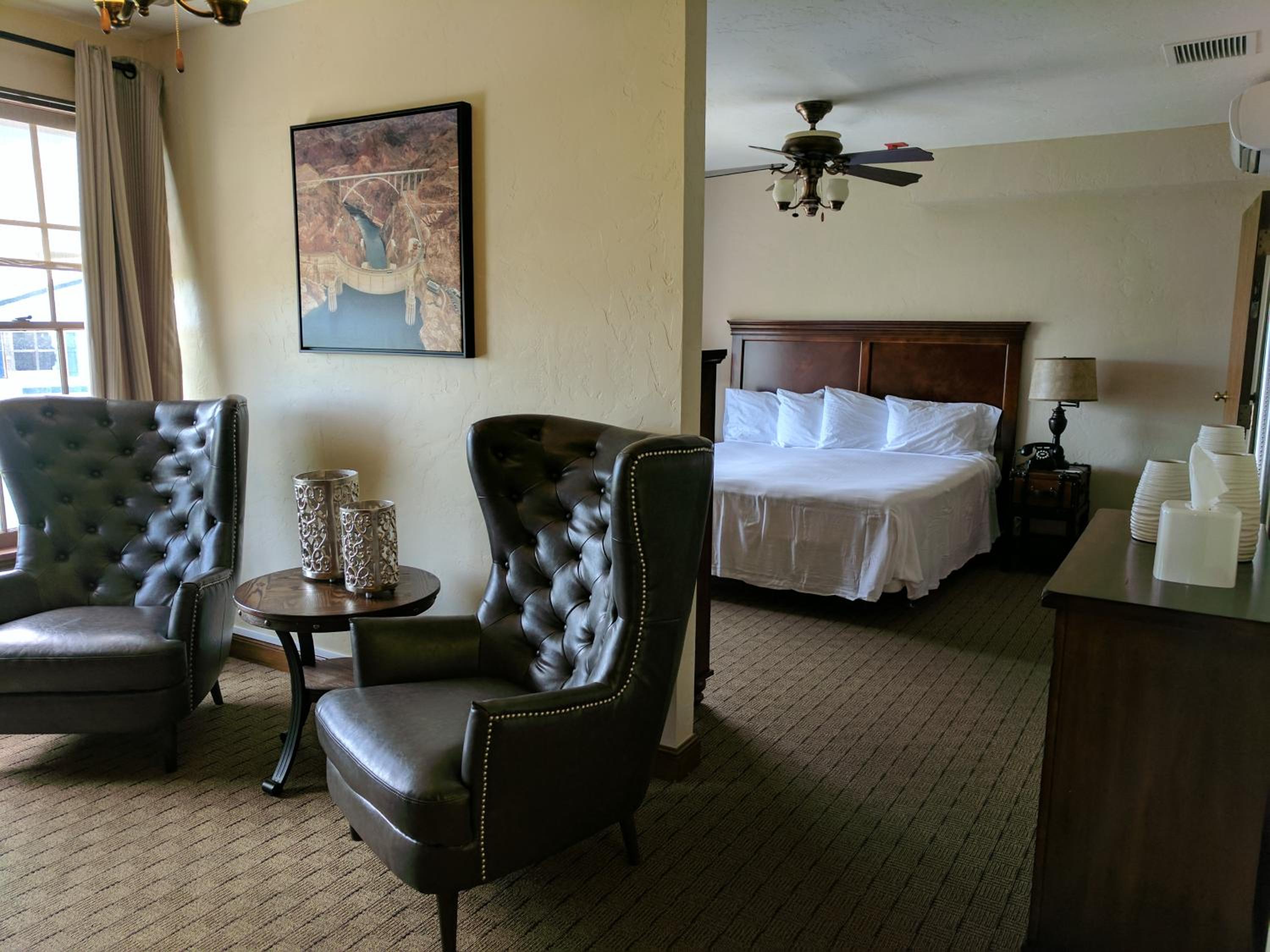 King Suite - Photo 1