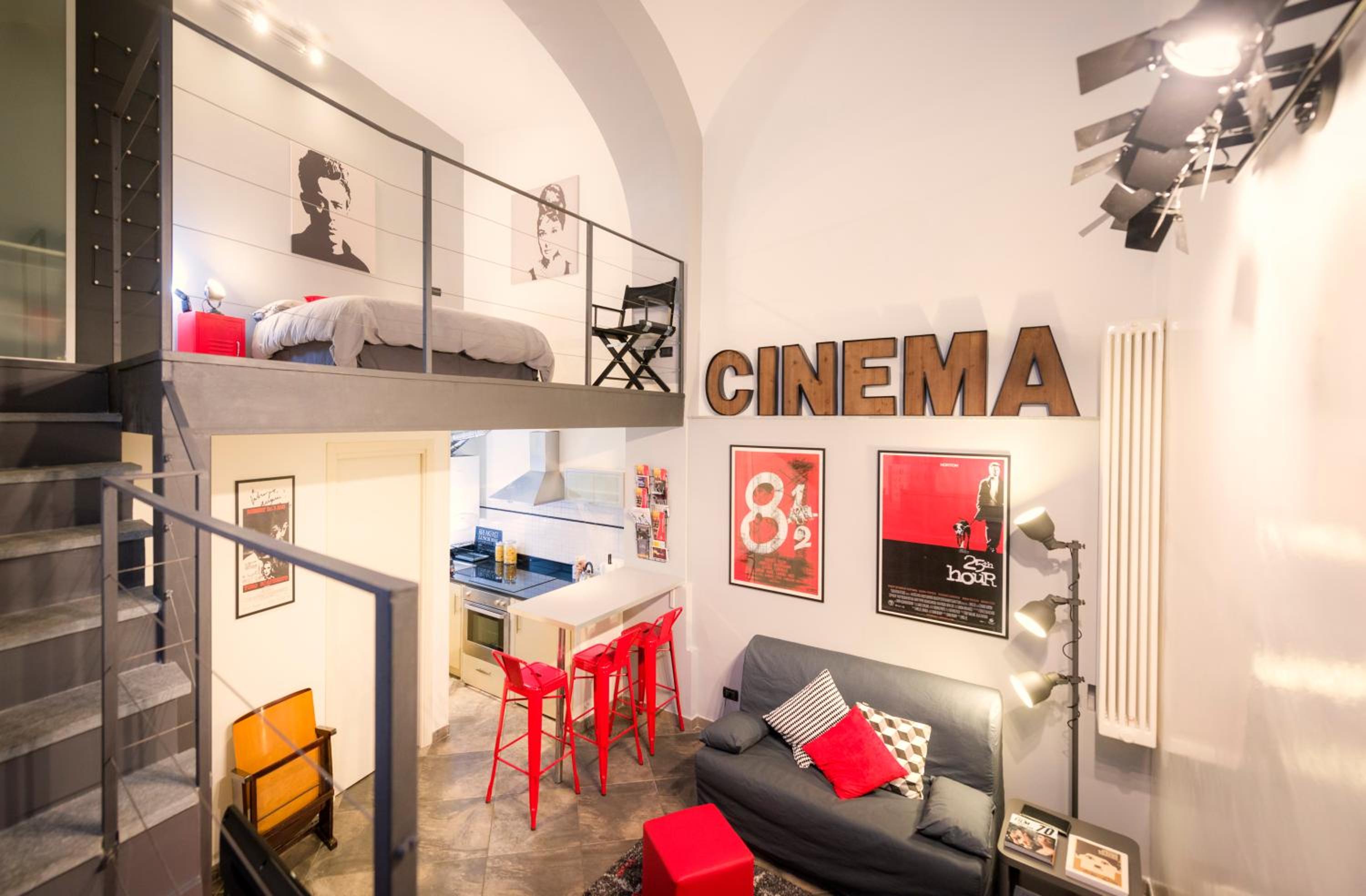 One-bedroom Loft Apartment 
