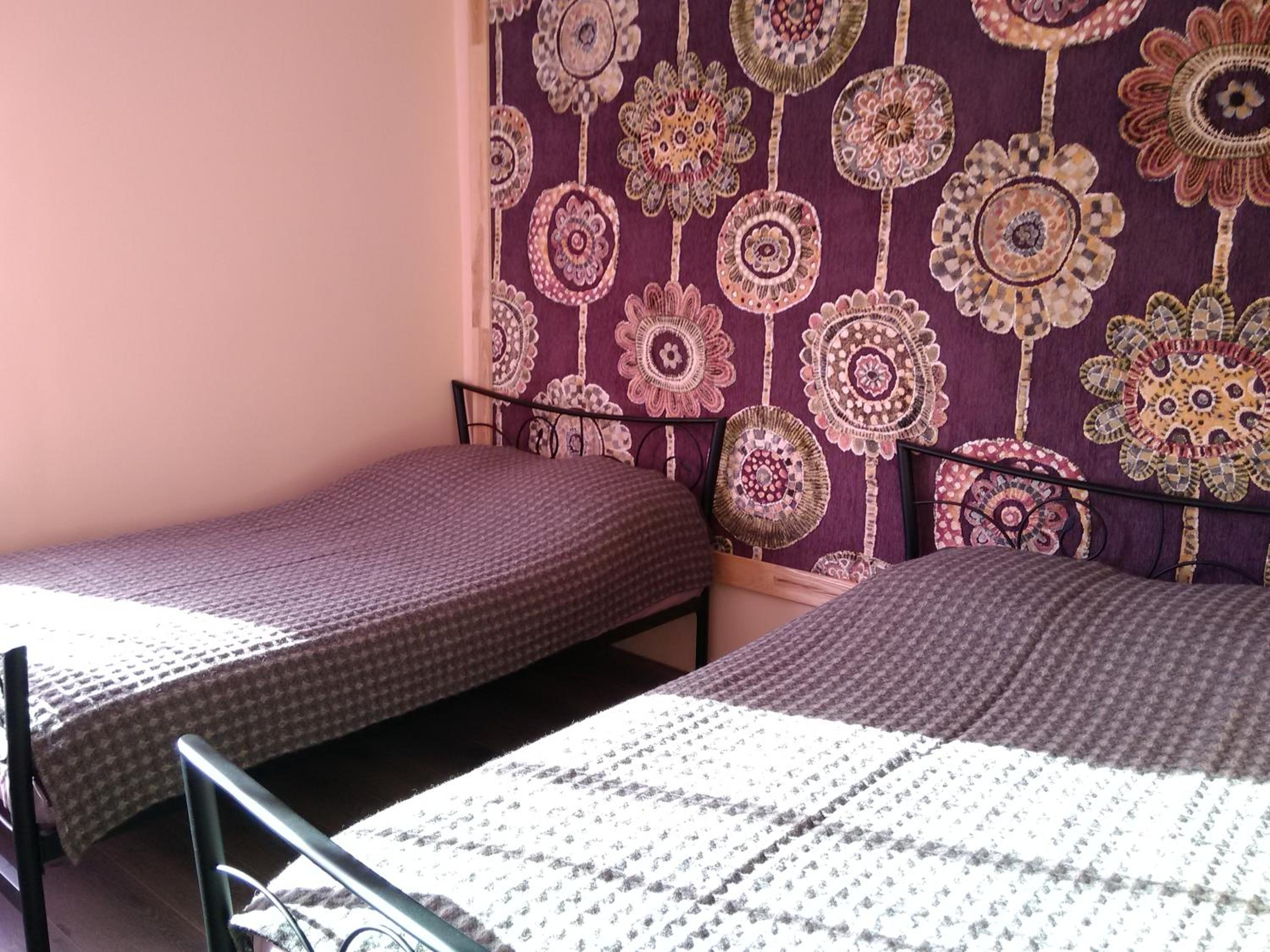 Twin Room - Photo 1