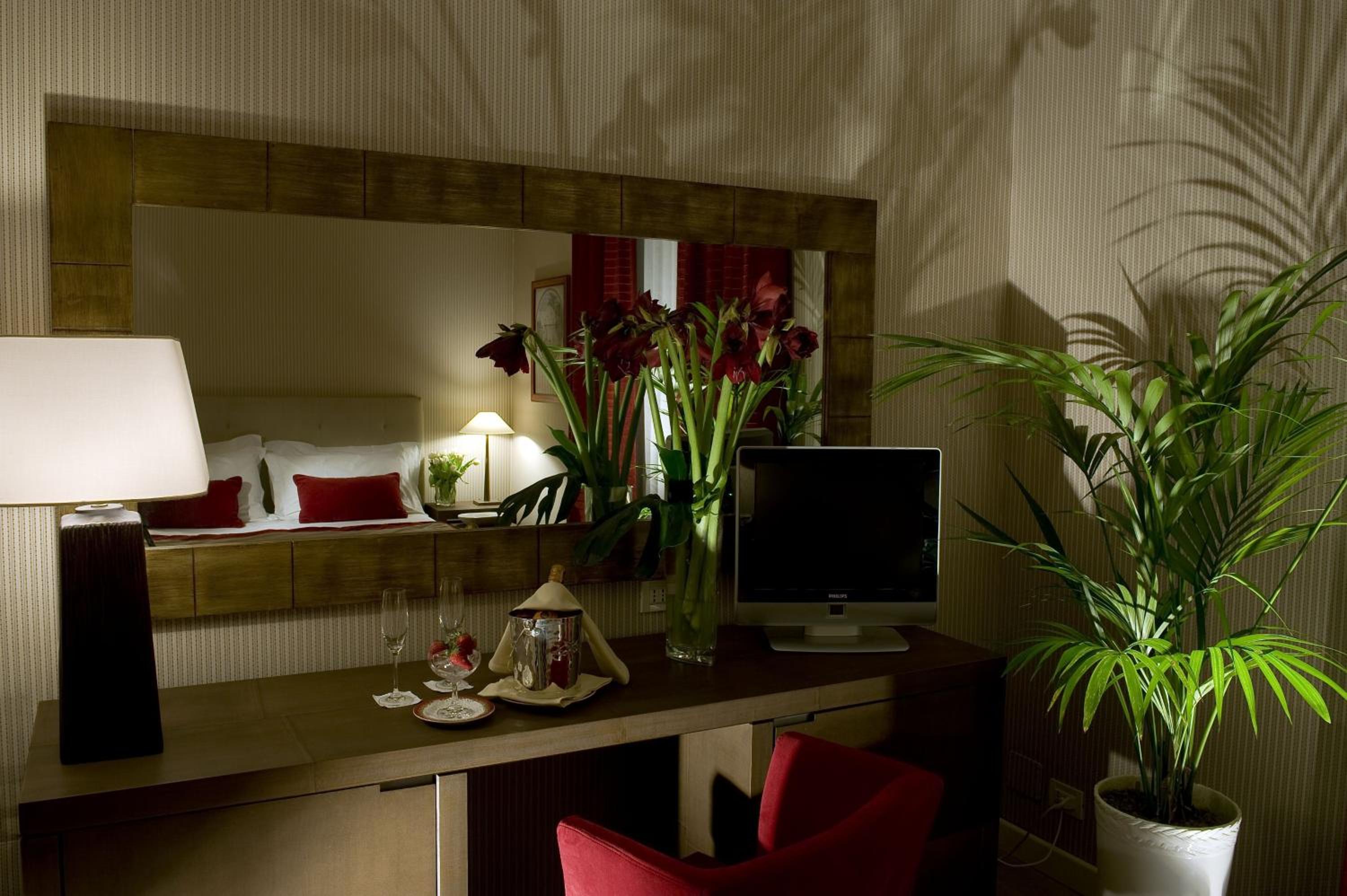 Double or Twin Room photo 3