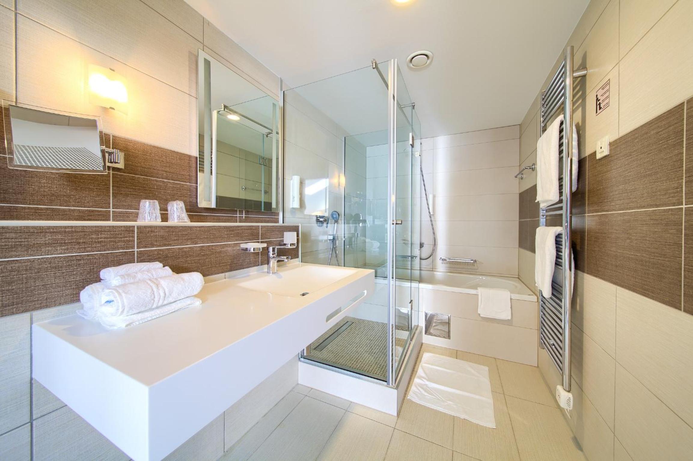 Suite with Sea View - Attic photo 3
