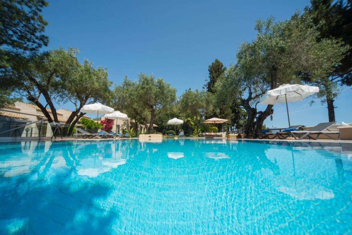 Villa with Sea View photo 3