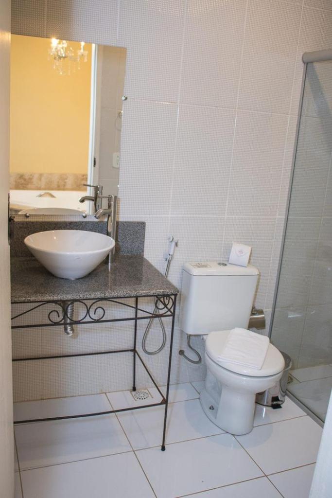 Suite with Spa Bath photo 2