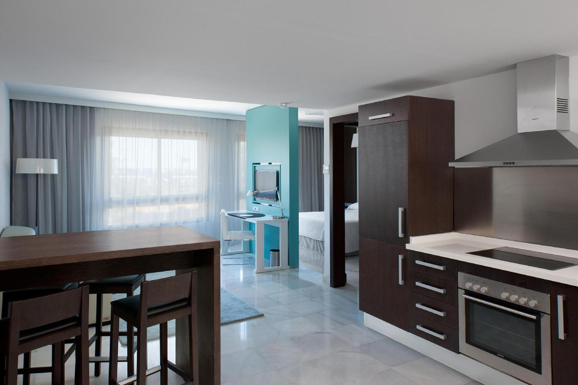 Two-Bedroom Apartment - Photo 8
