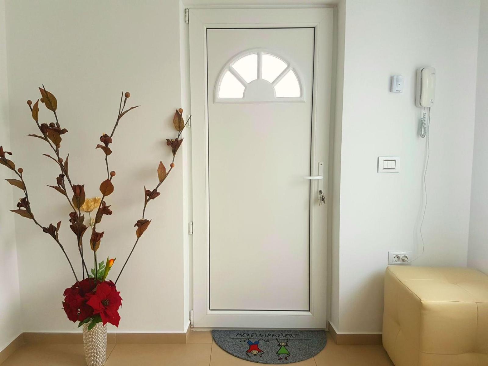 Double Room with Terrace - Photo 24