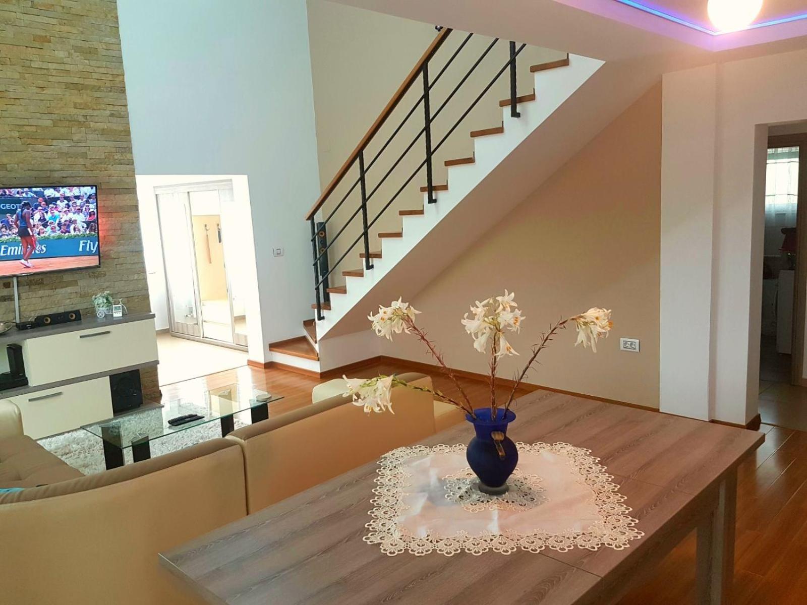 Double Room with Terrace - Photo 21