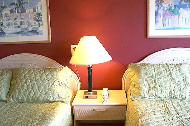 Deluxe Room with Two Queen Beds photo 3