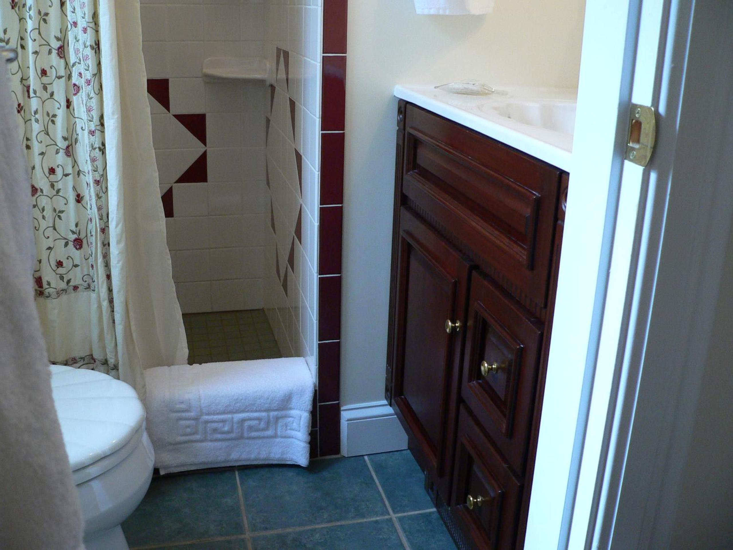 Queen Room photo 3