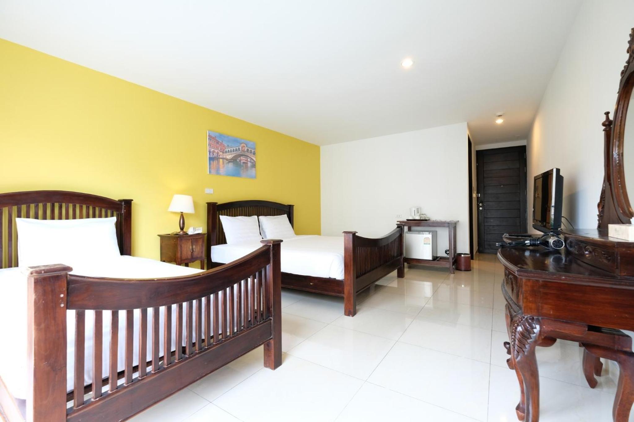 Deluxe Double Room - Photo 1