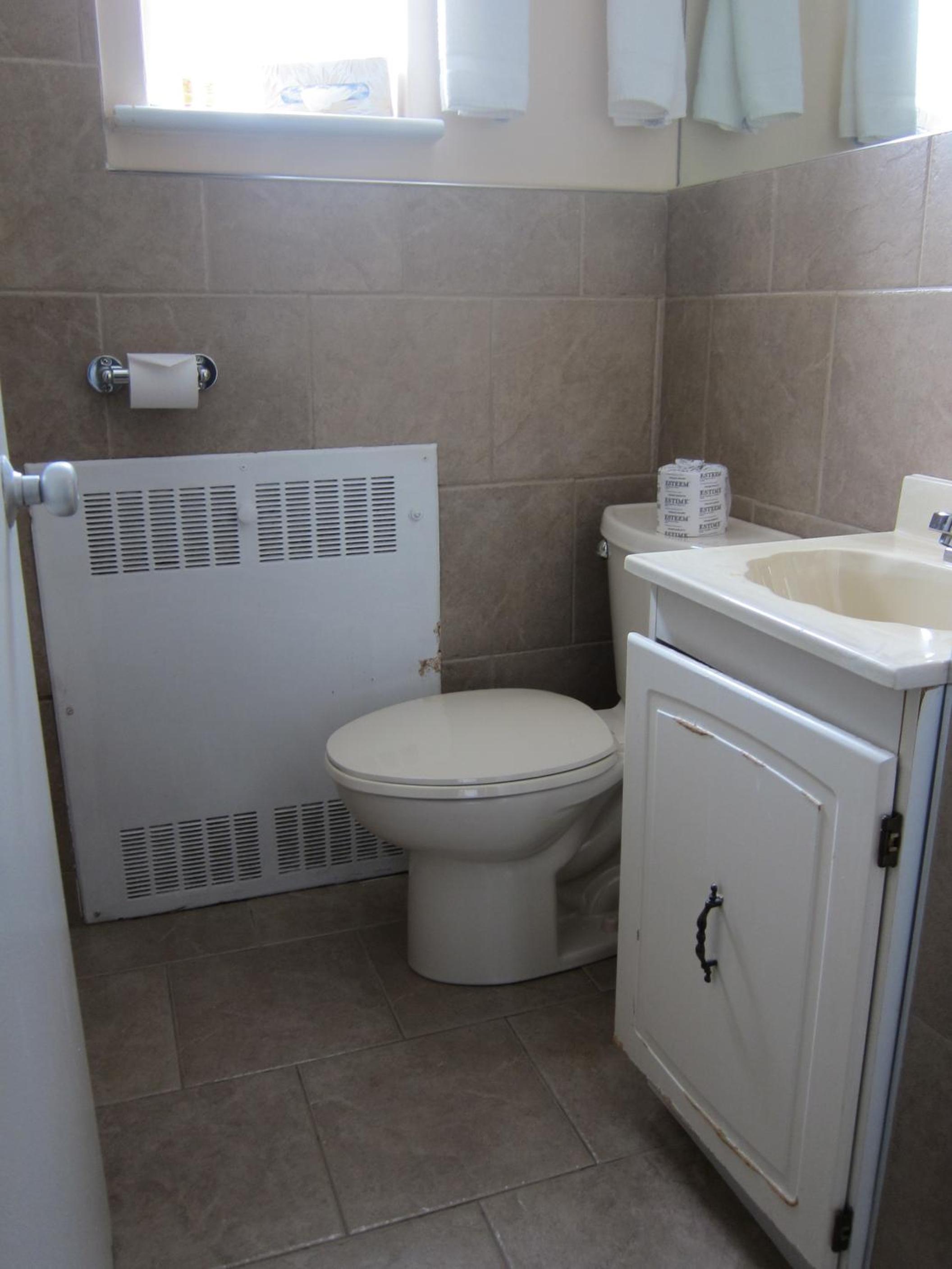 Standard Double Room - Non-Smoking - Photo 7