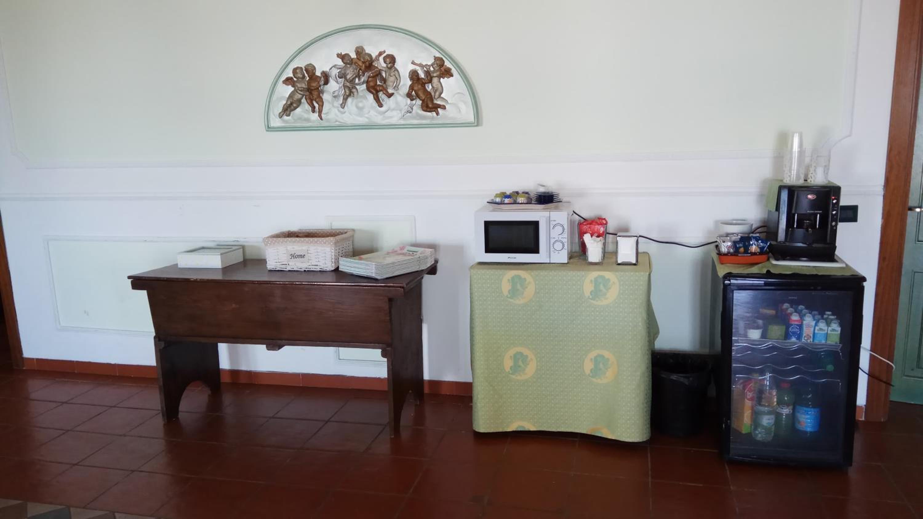Double Room - Photo 2