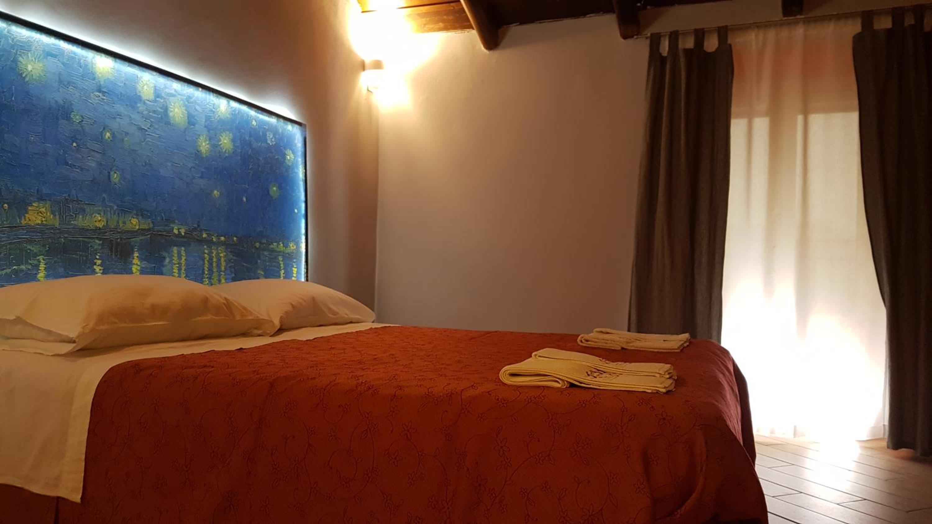 Apartment - Split Level photo 3