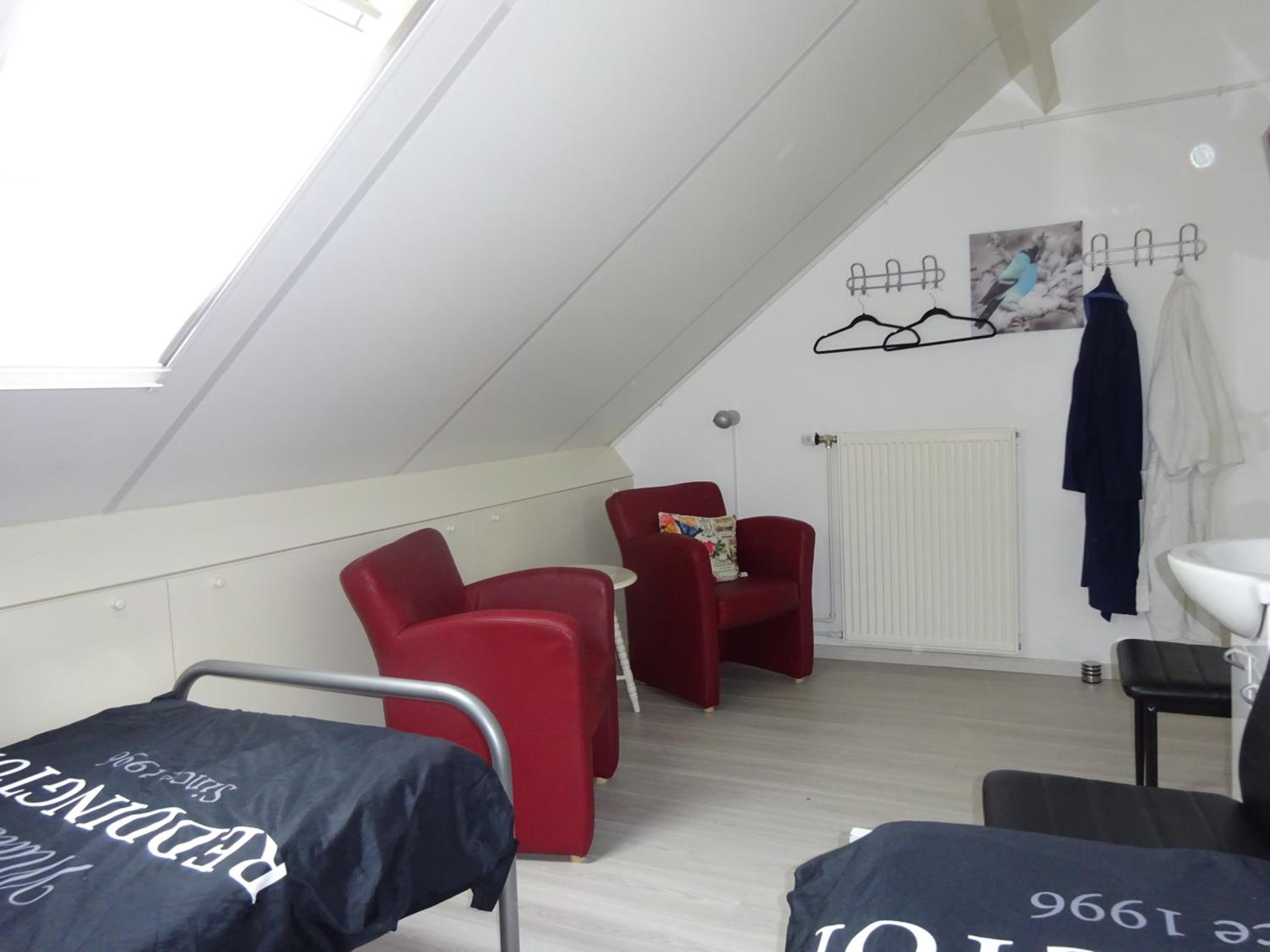 Budget Double Room - Photo 1
