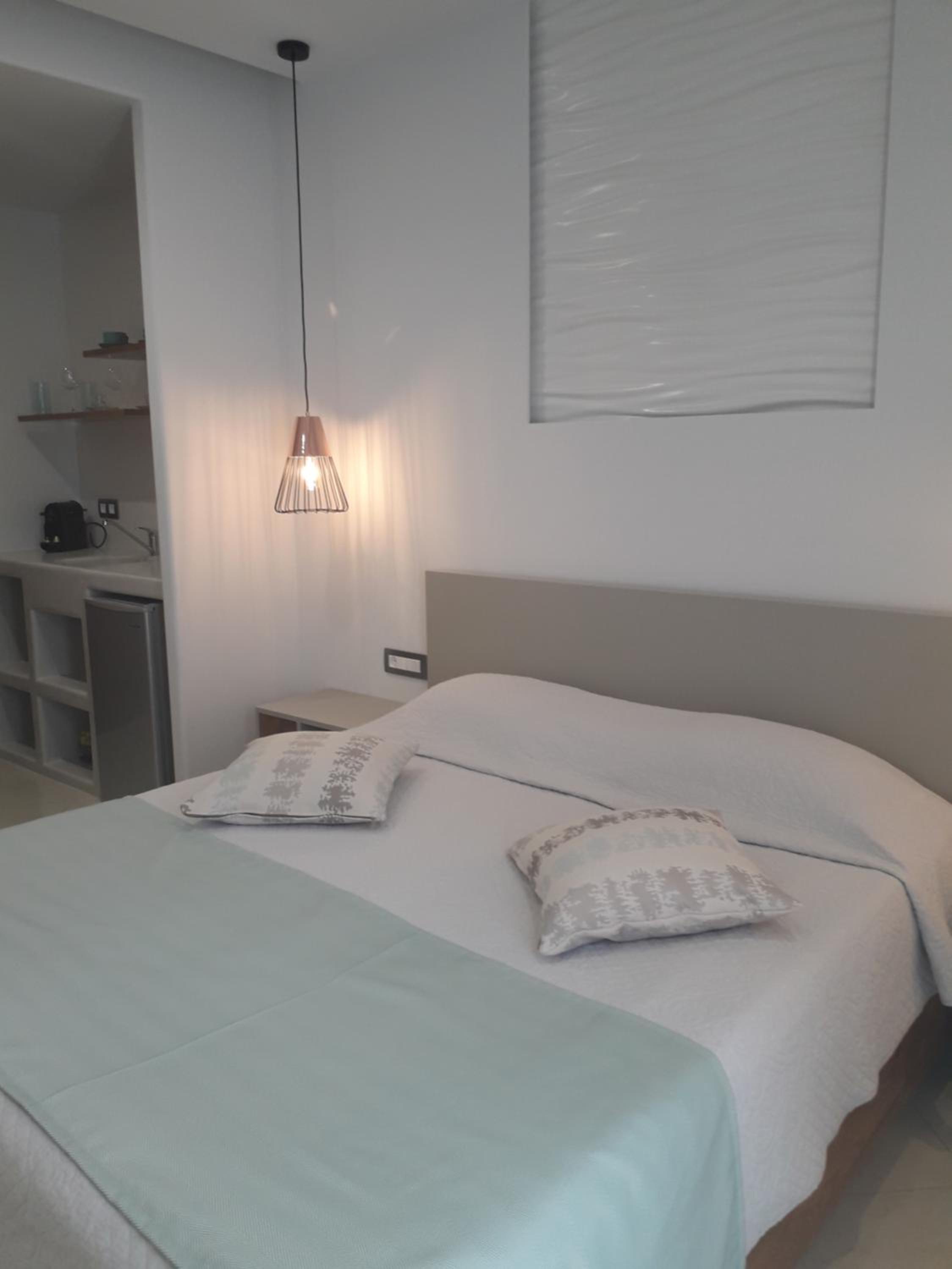 Studio (2 Adults)