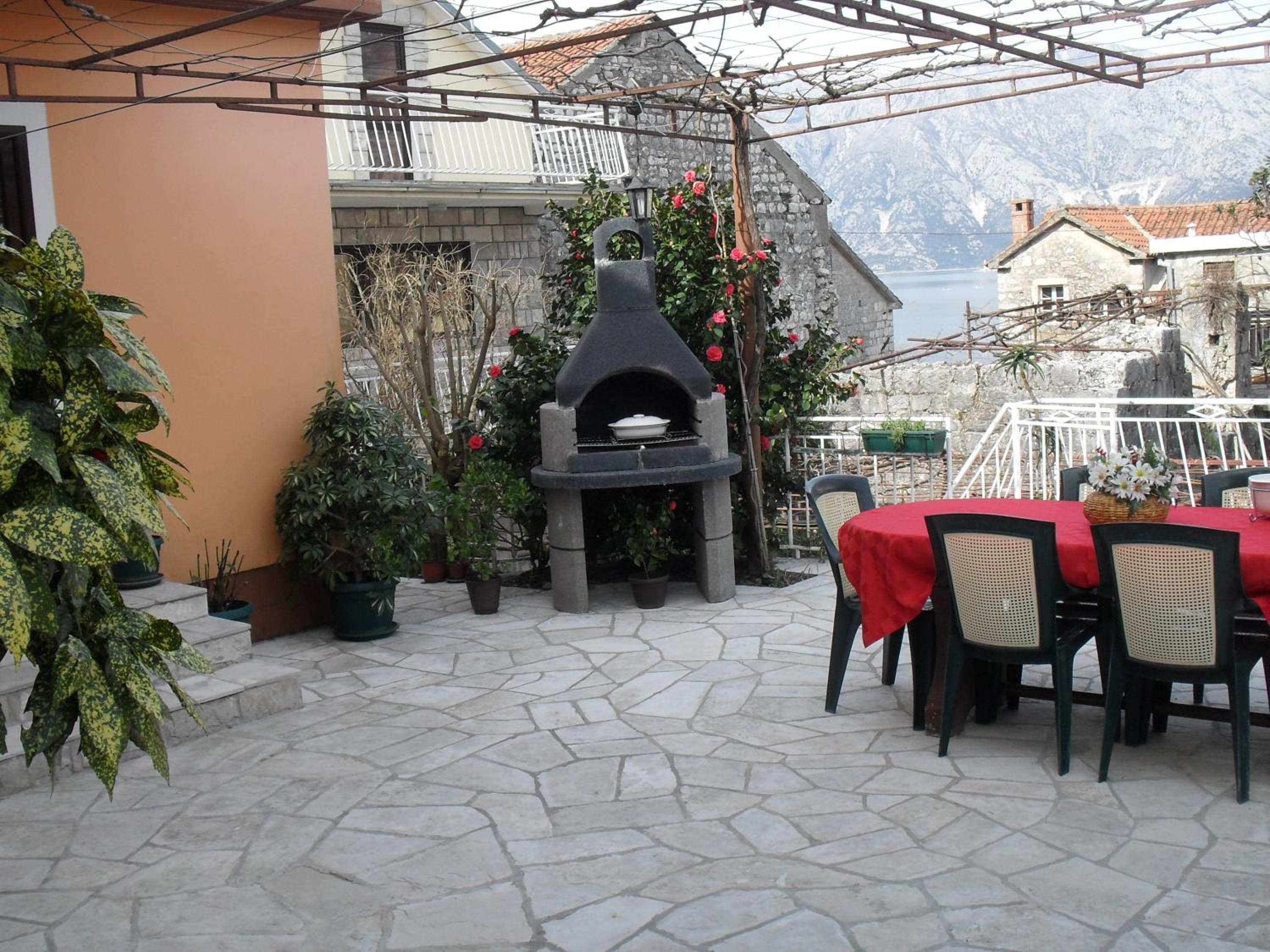 One-Bedroom Apartment with Terrace