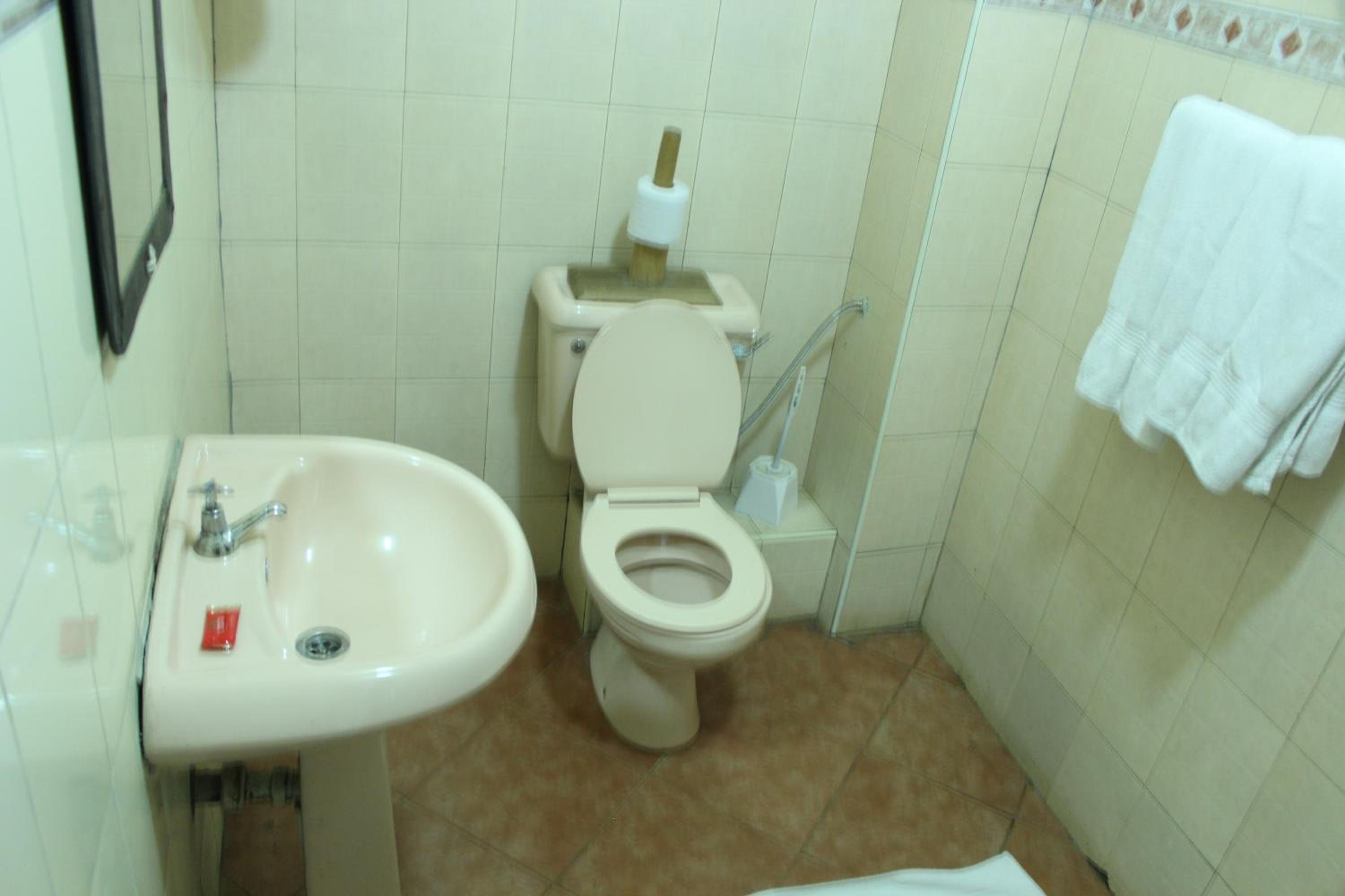 Single Room photo 2