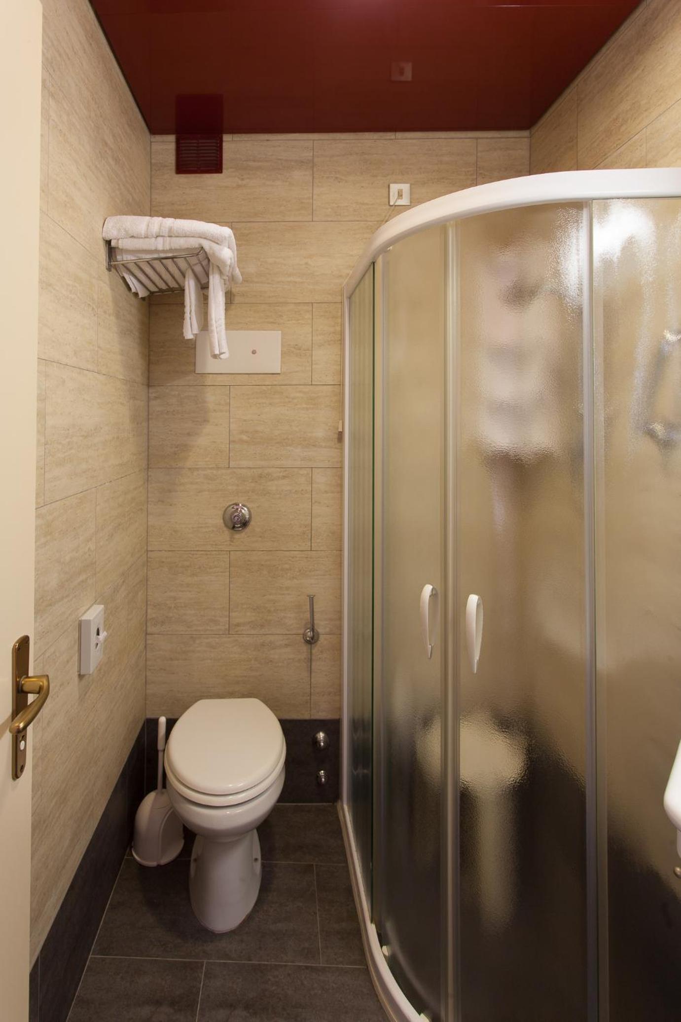 Double Or Twin Room With Sea View photo 3