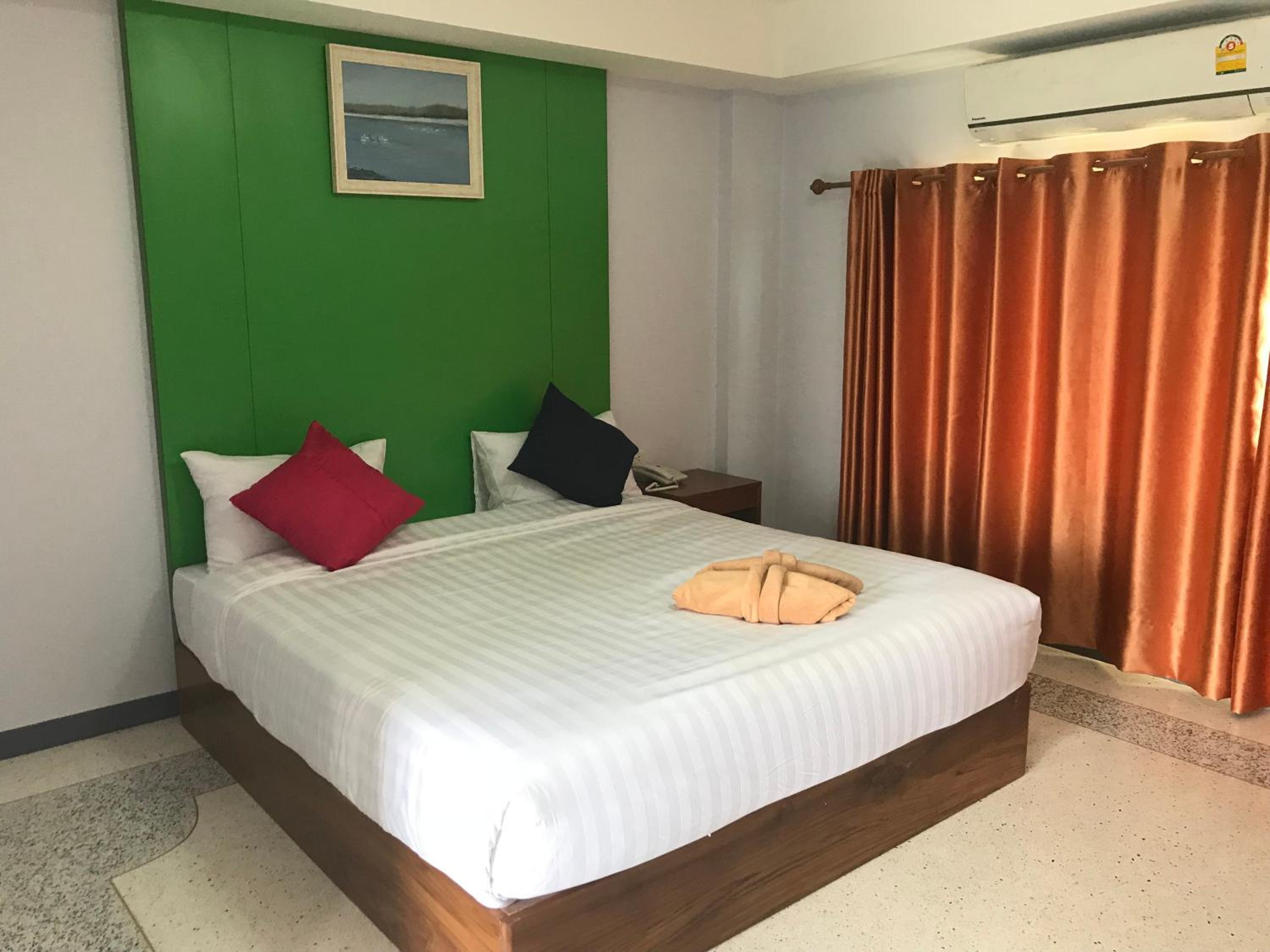 Economy Double Room - Photo 3