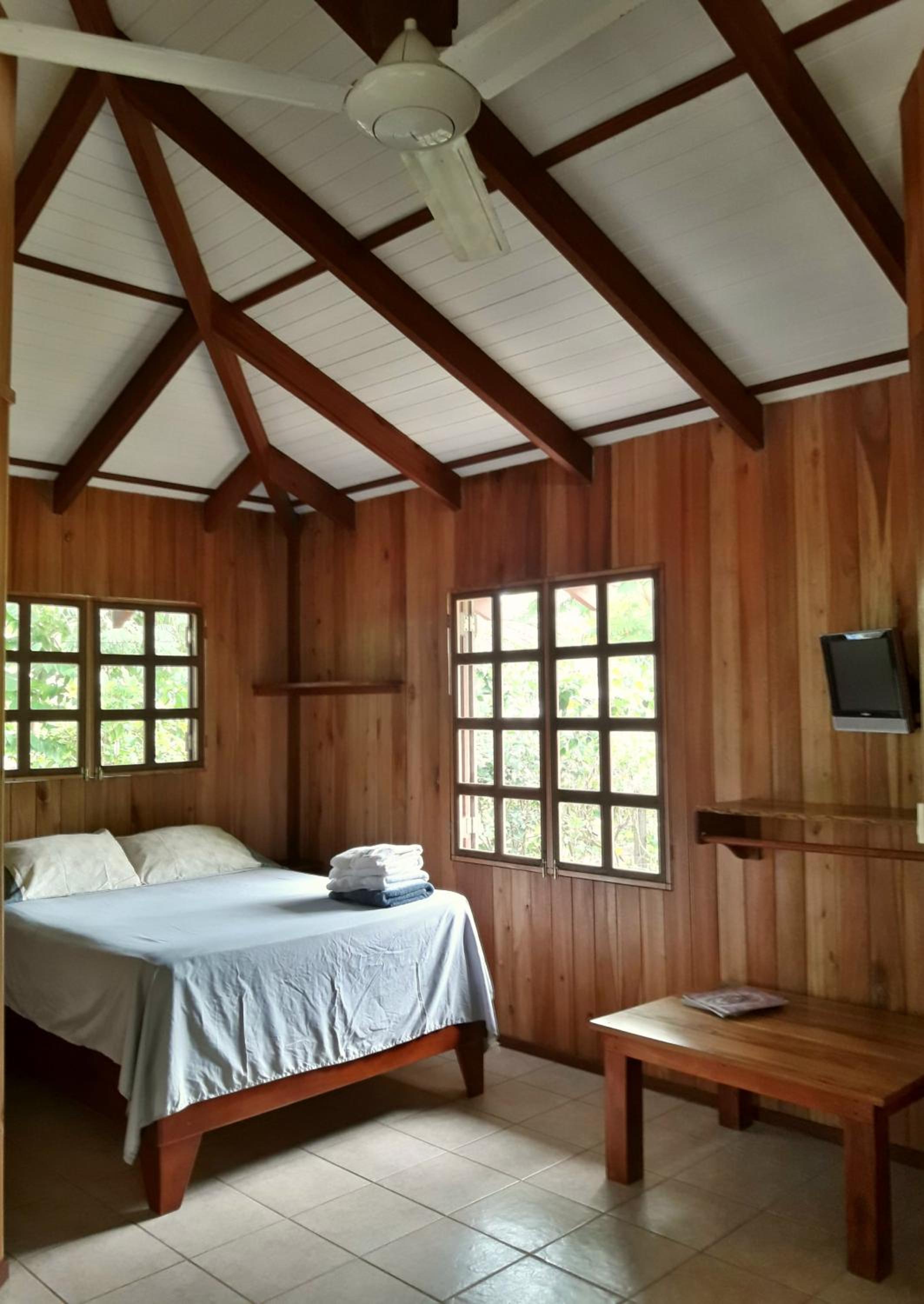  One-Bedroom Chalet (4 Adults) photo 1