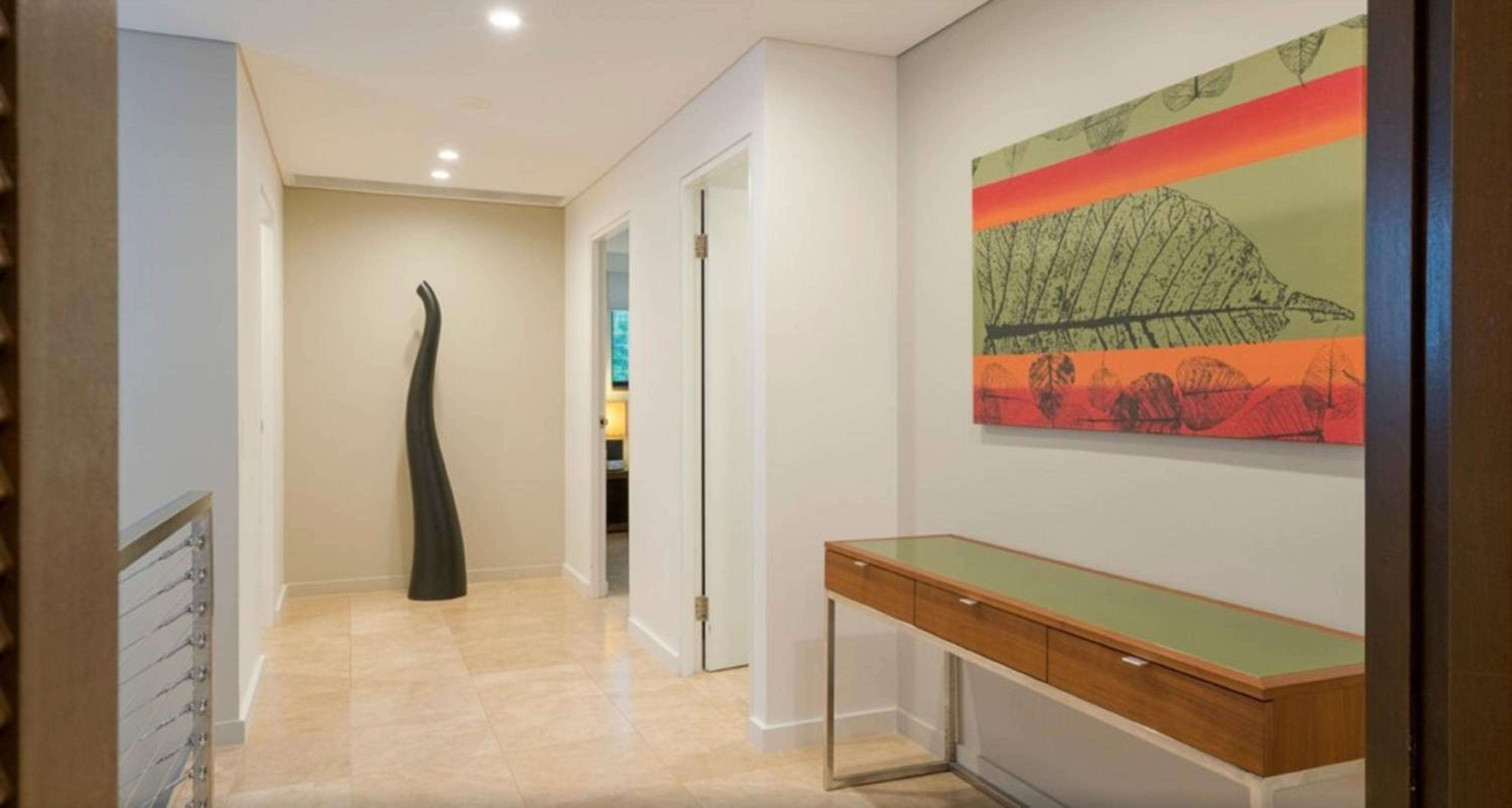 Three-Bedroom Luxury Villa photo 3