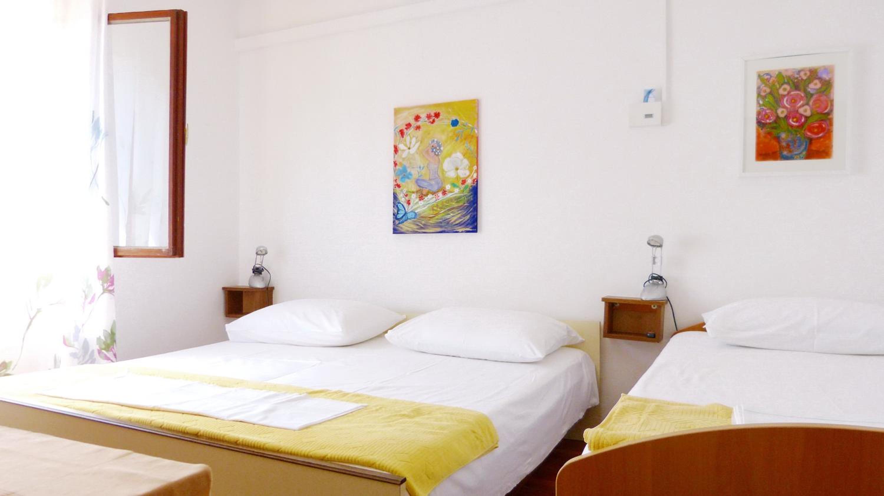 Studio Apartment with Sea View