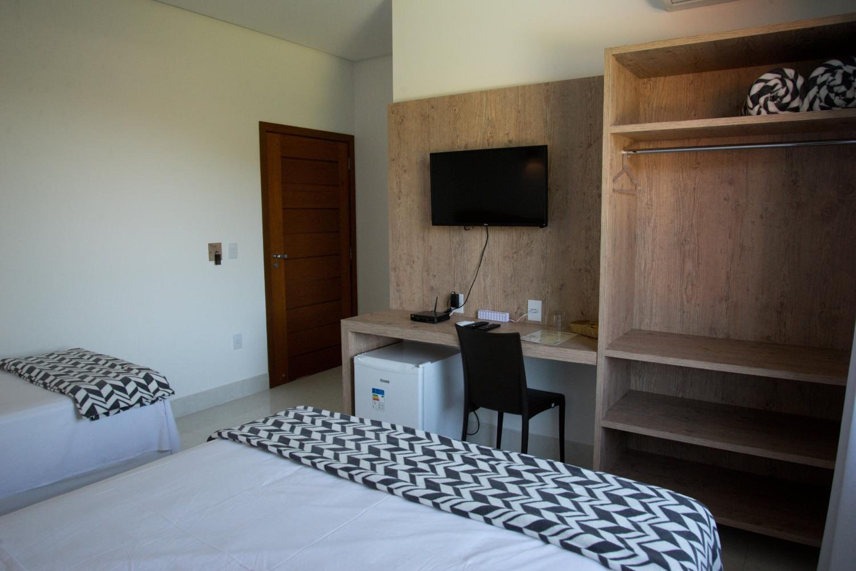 Deluxe Queen Room photo 2