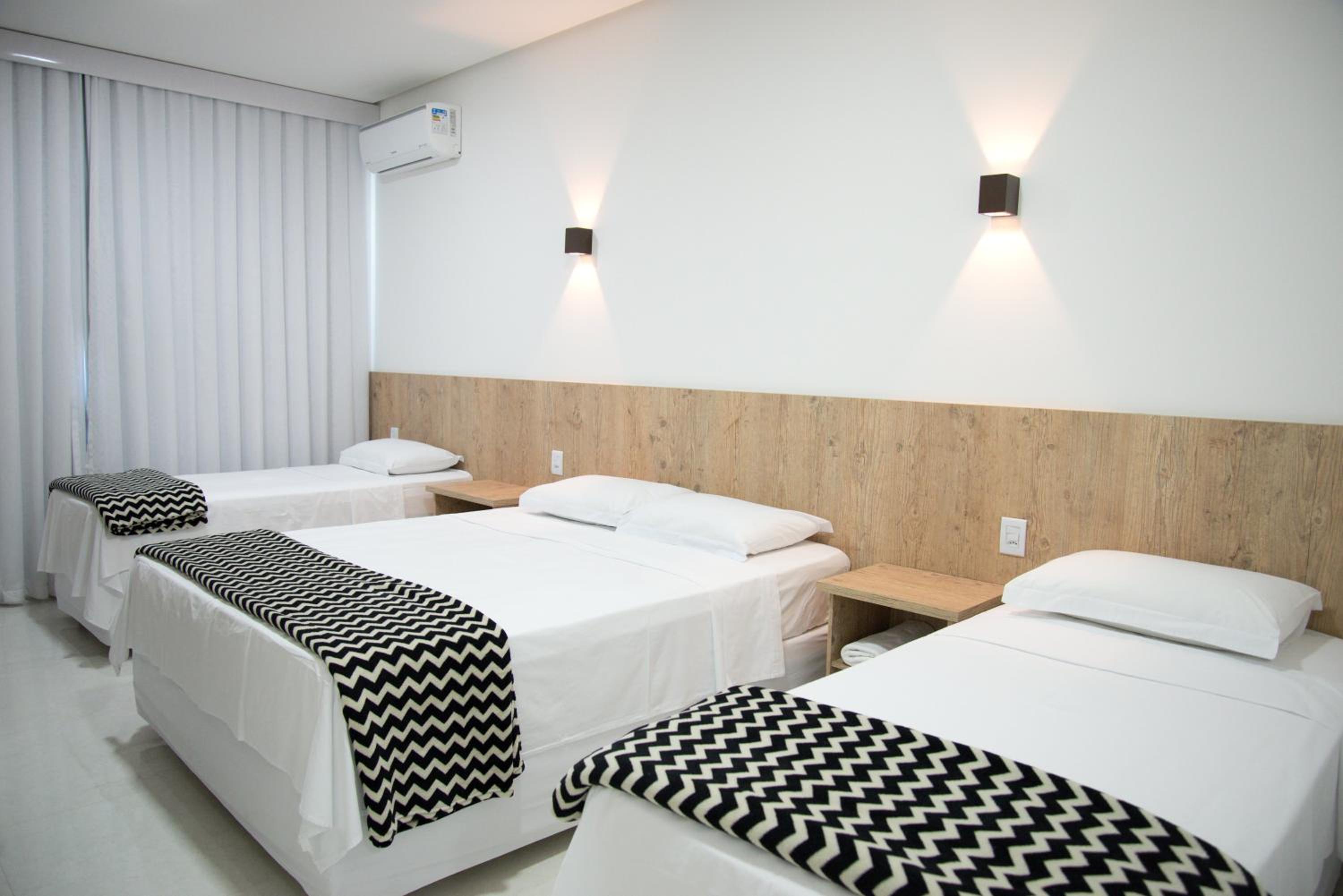 Queen Room with Spa Bath photo 2