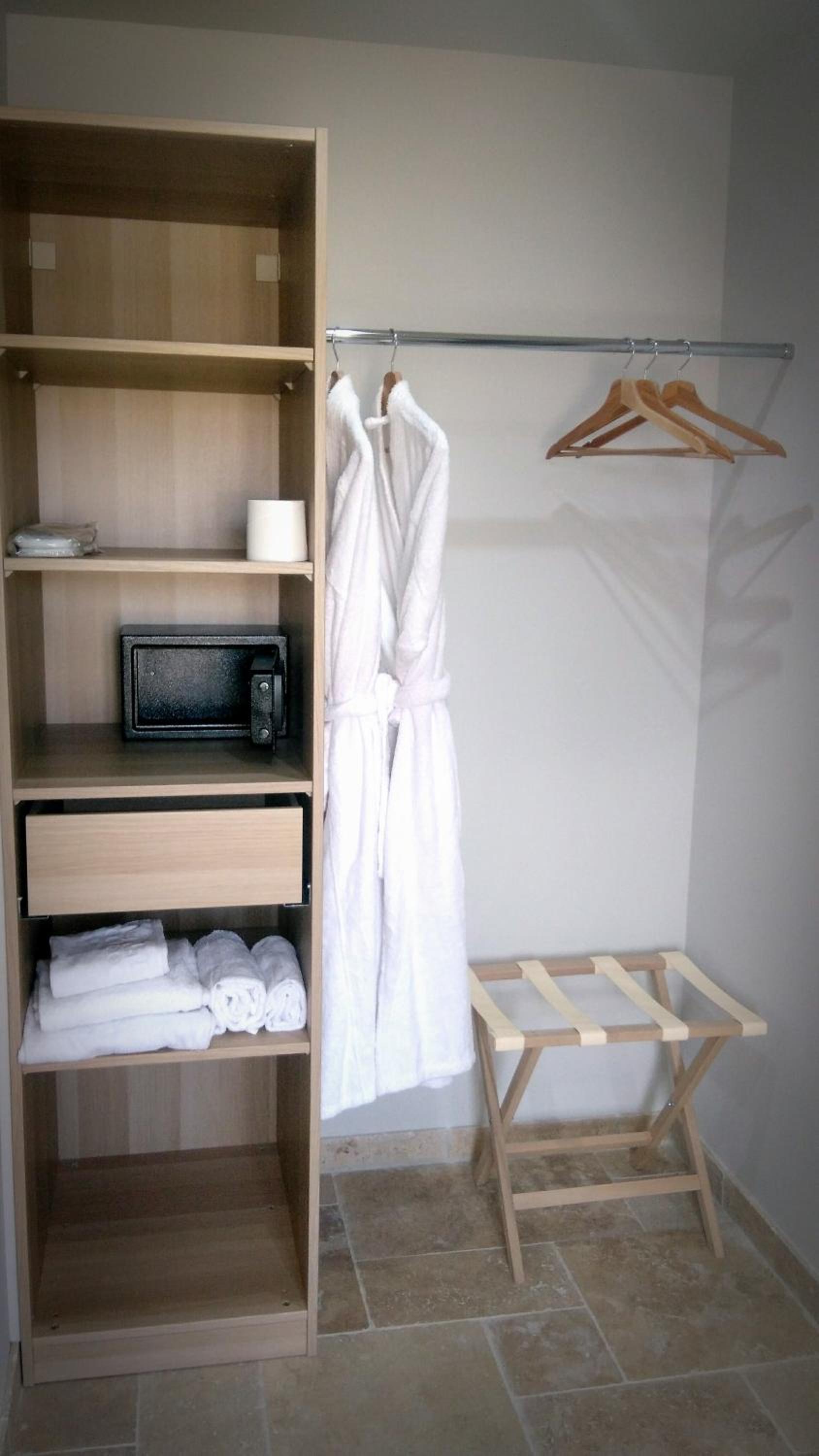 Superior Double or Twin Room with Terrace photo 3
