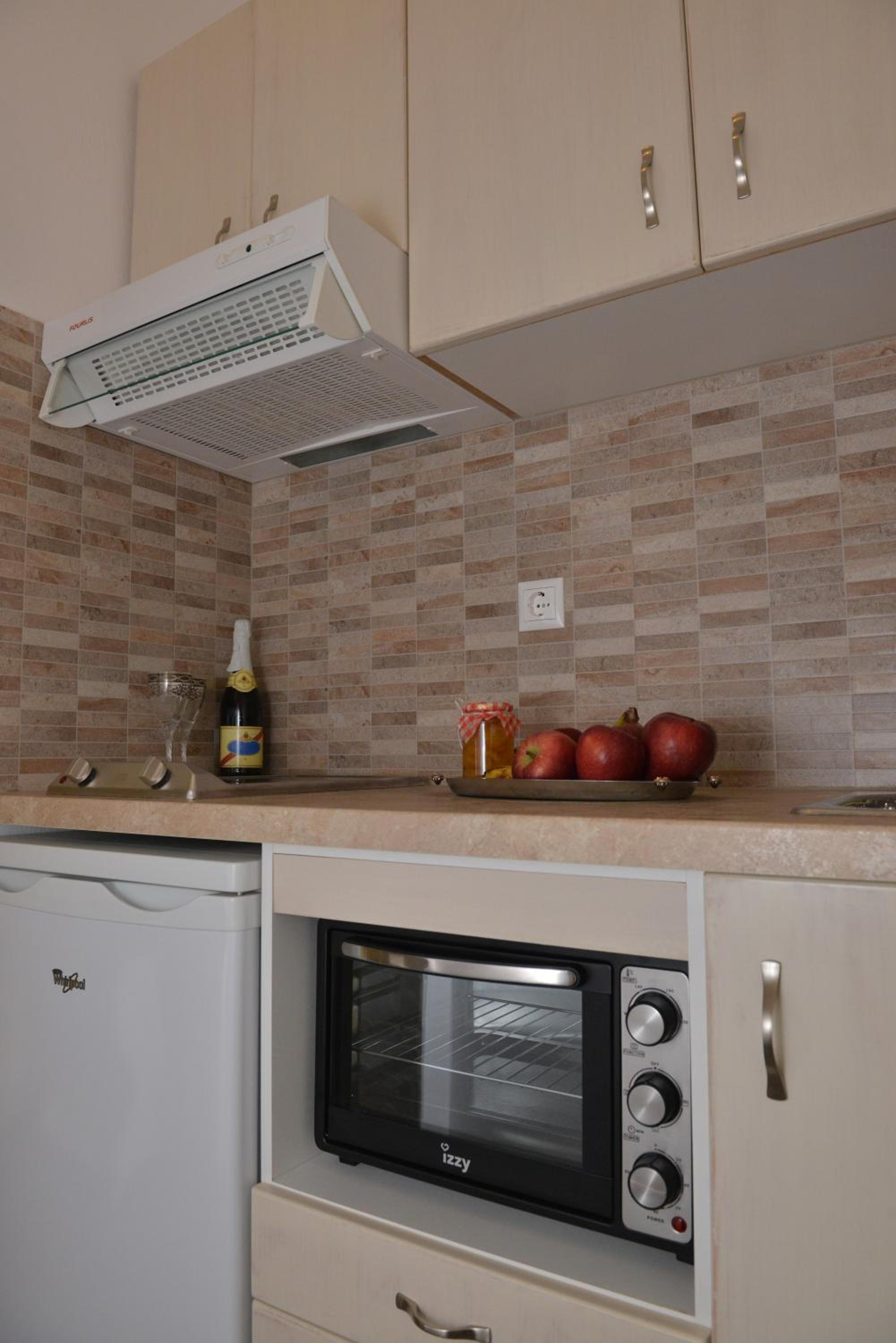 Standard Apartment - Photo 6