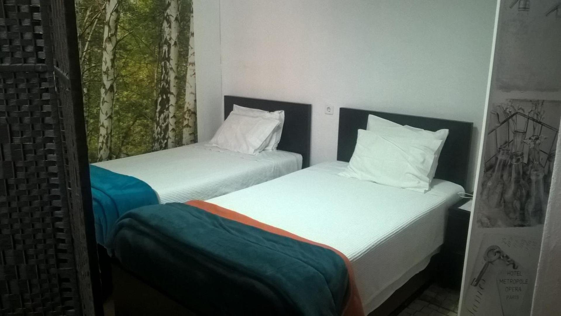 Triple Room - Disability Access - Photo 8