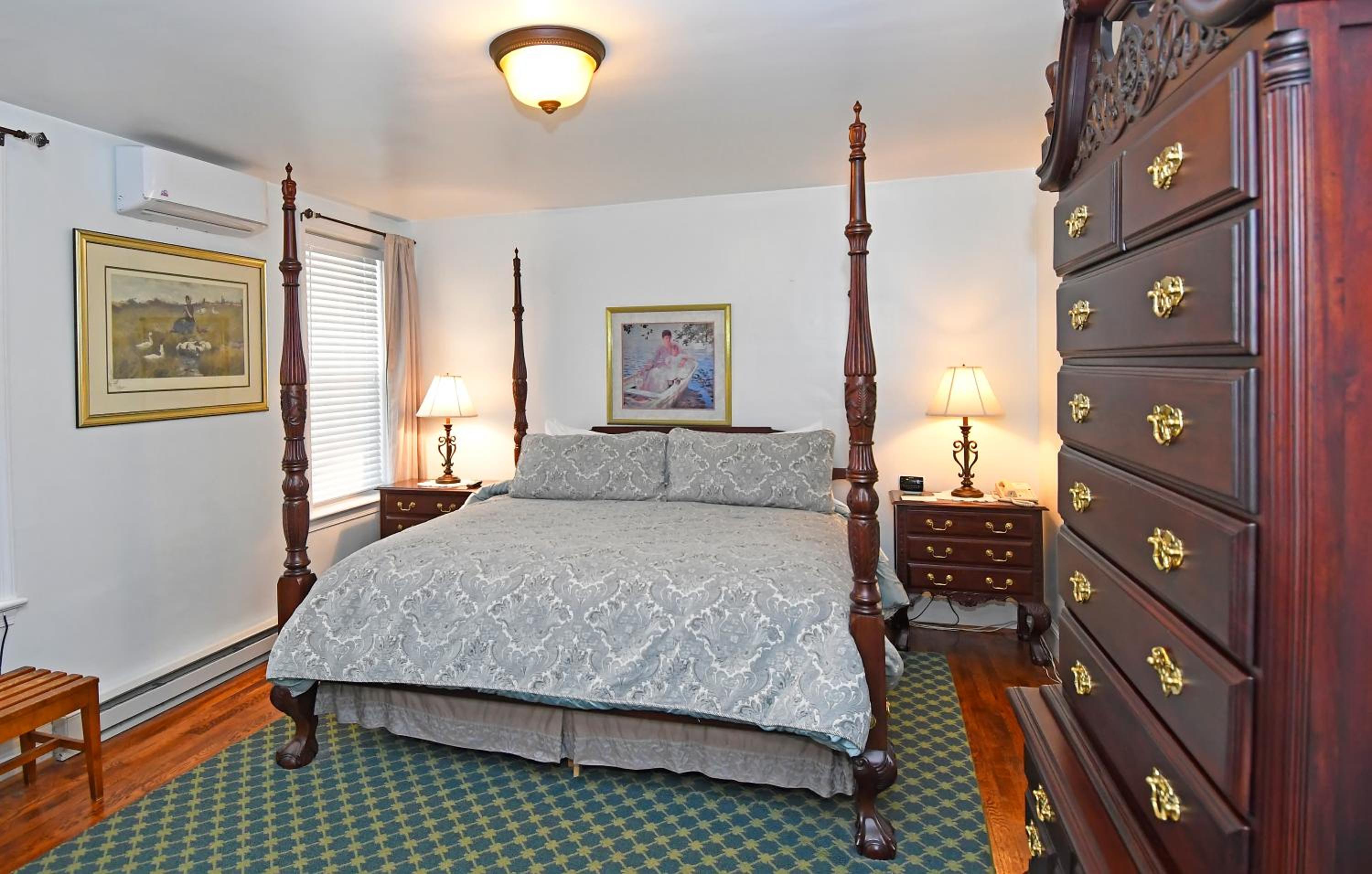King Suite photo 2