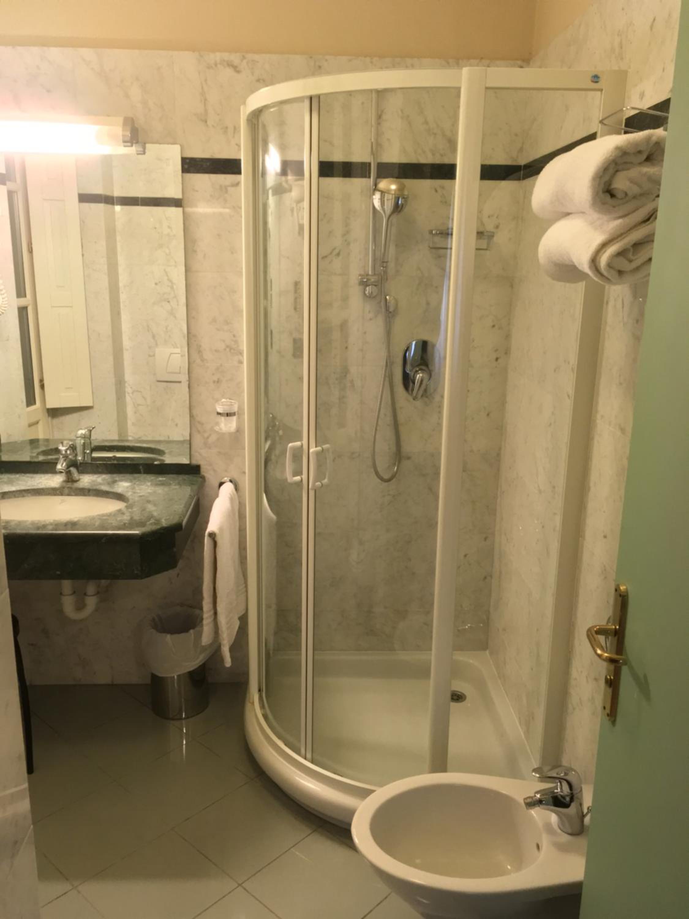 Double Room - Annex - Photo 3