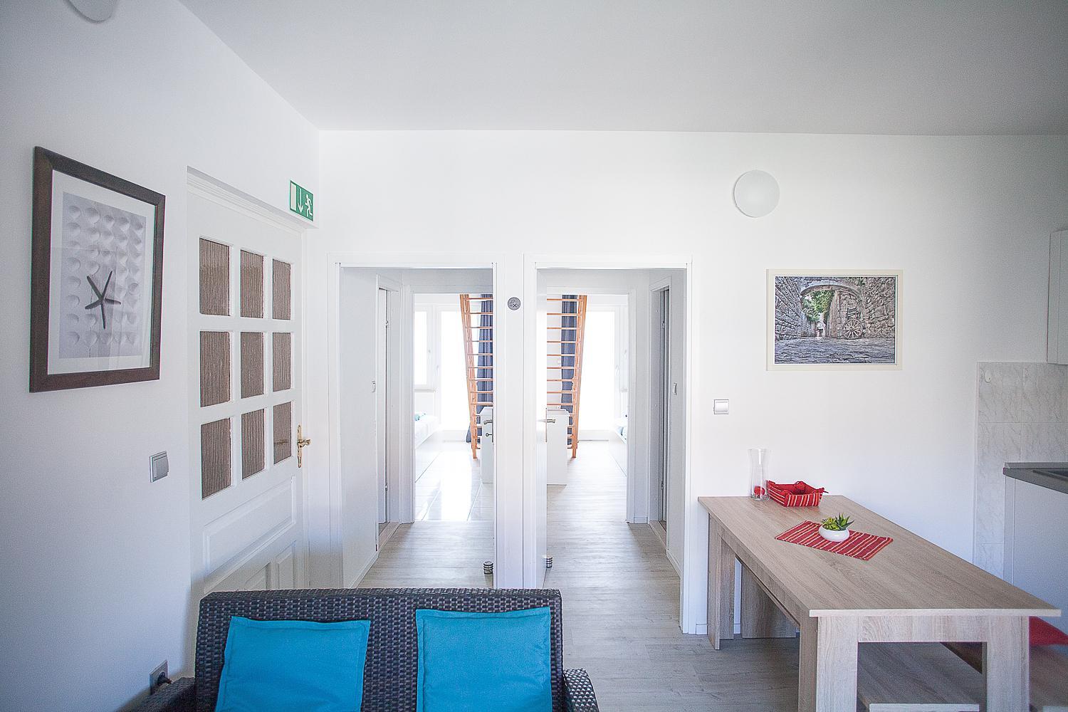 Apartment With Sea View