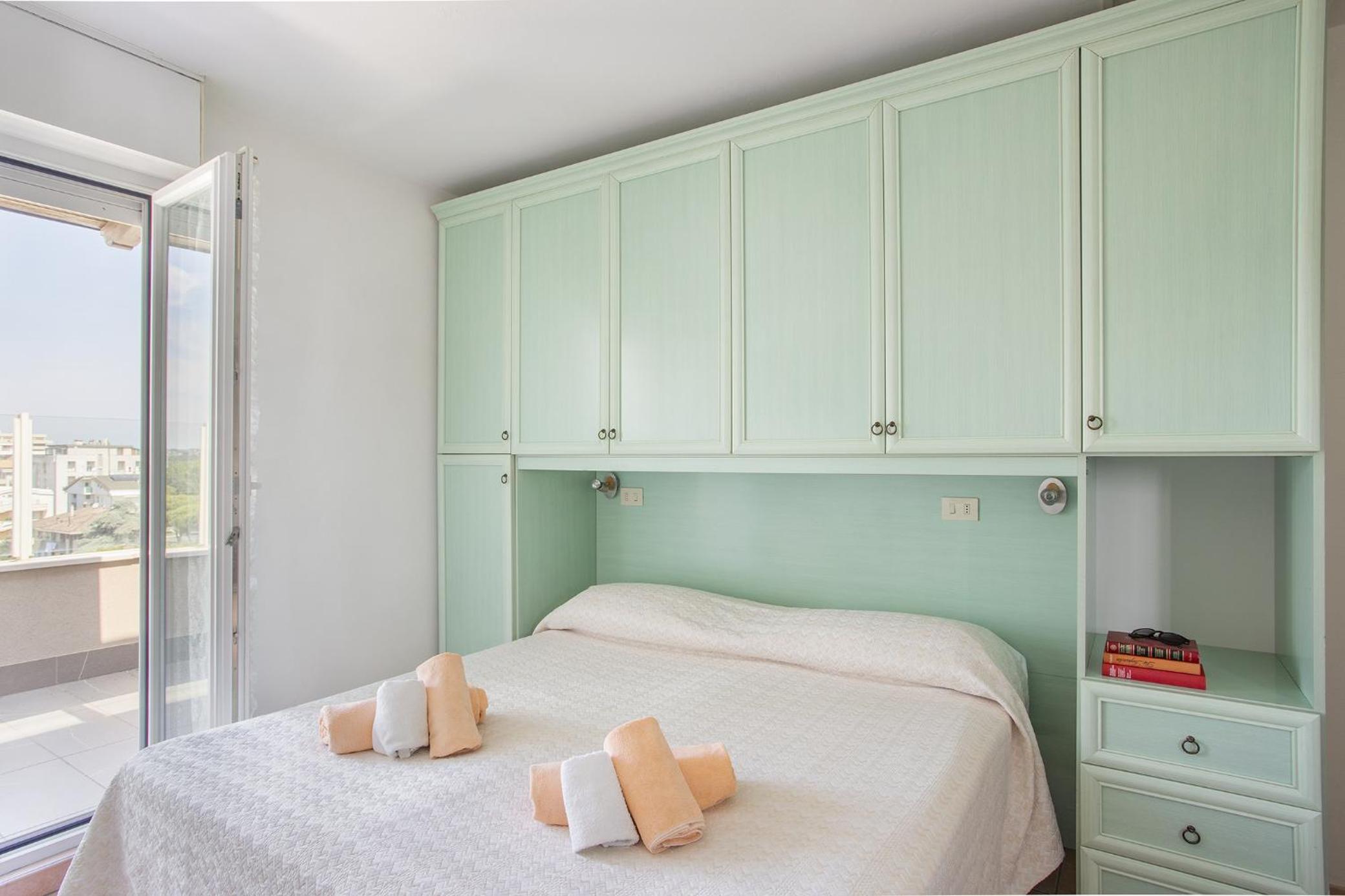 Double Room with Sea View photo 2