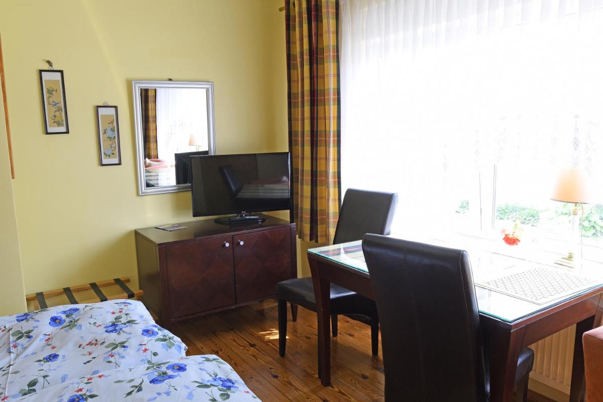 Double Room - Photo 1