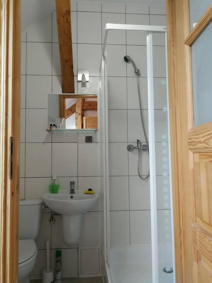 Small Quadruple Room with Bathroom photo 1