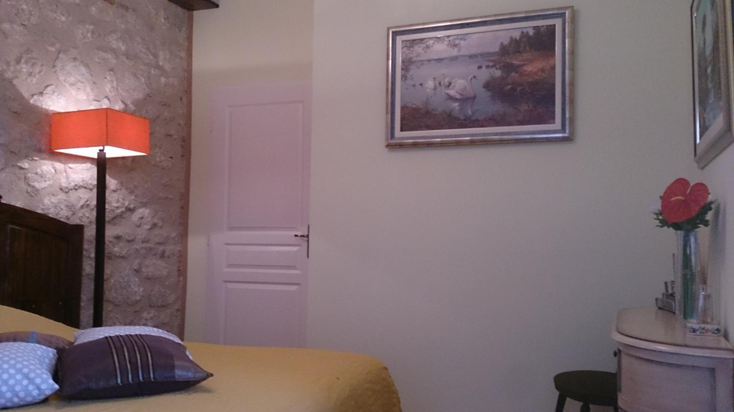 Double Room with Private Bathroom photo 3