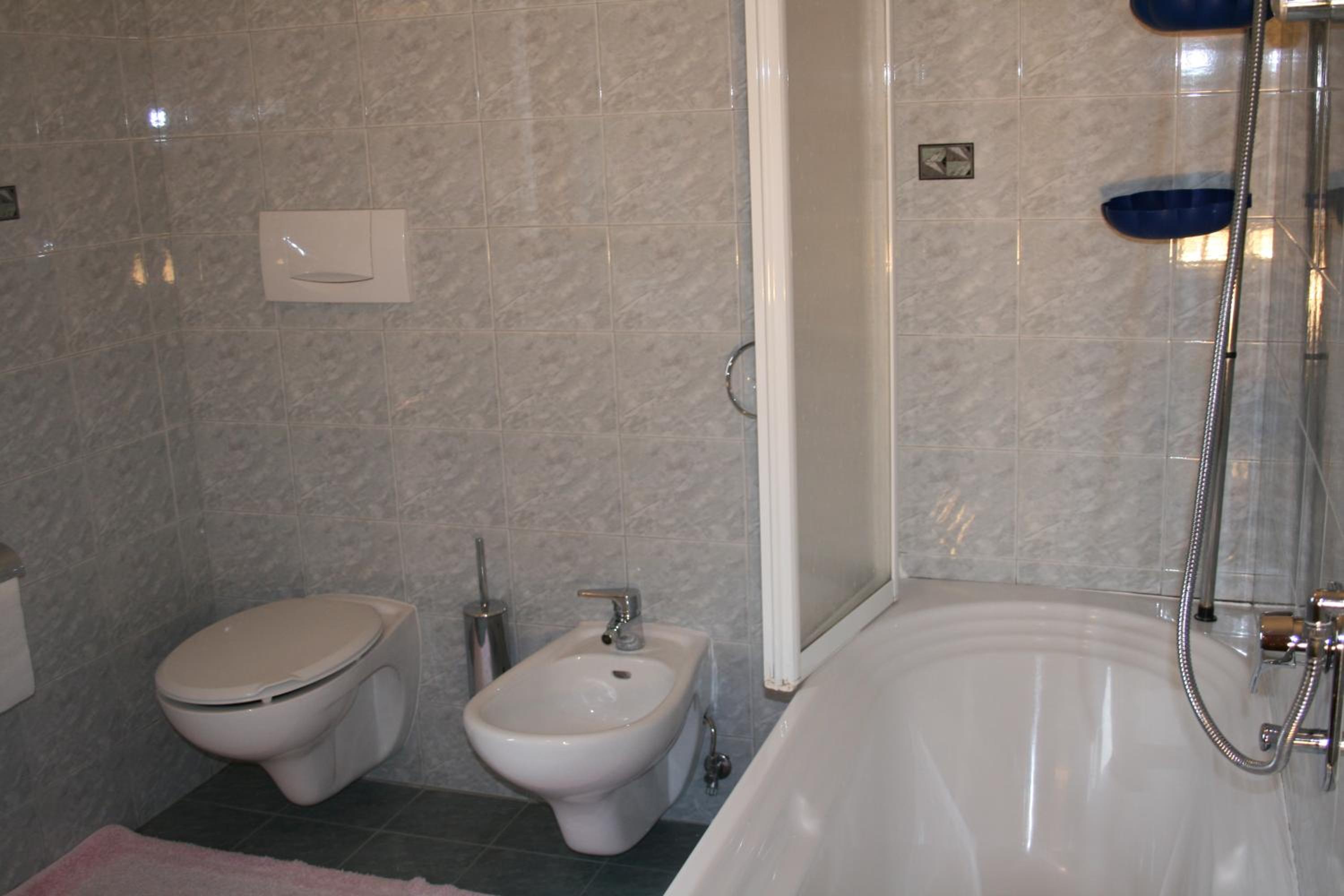 One-Bedroom Apartment (2 Adults) photo 3