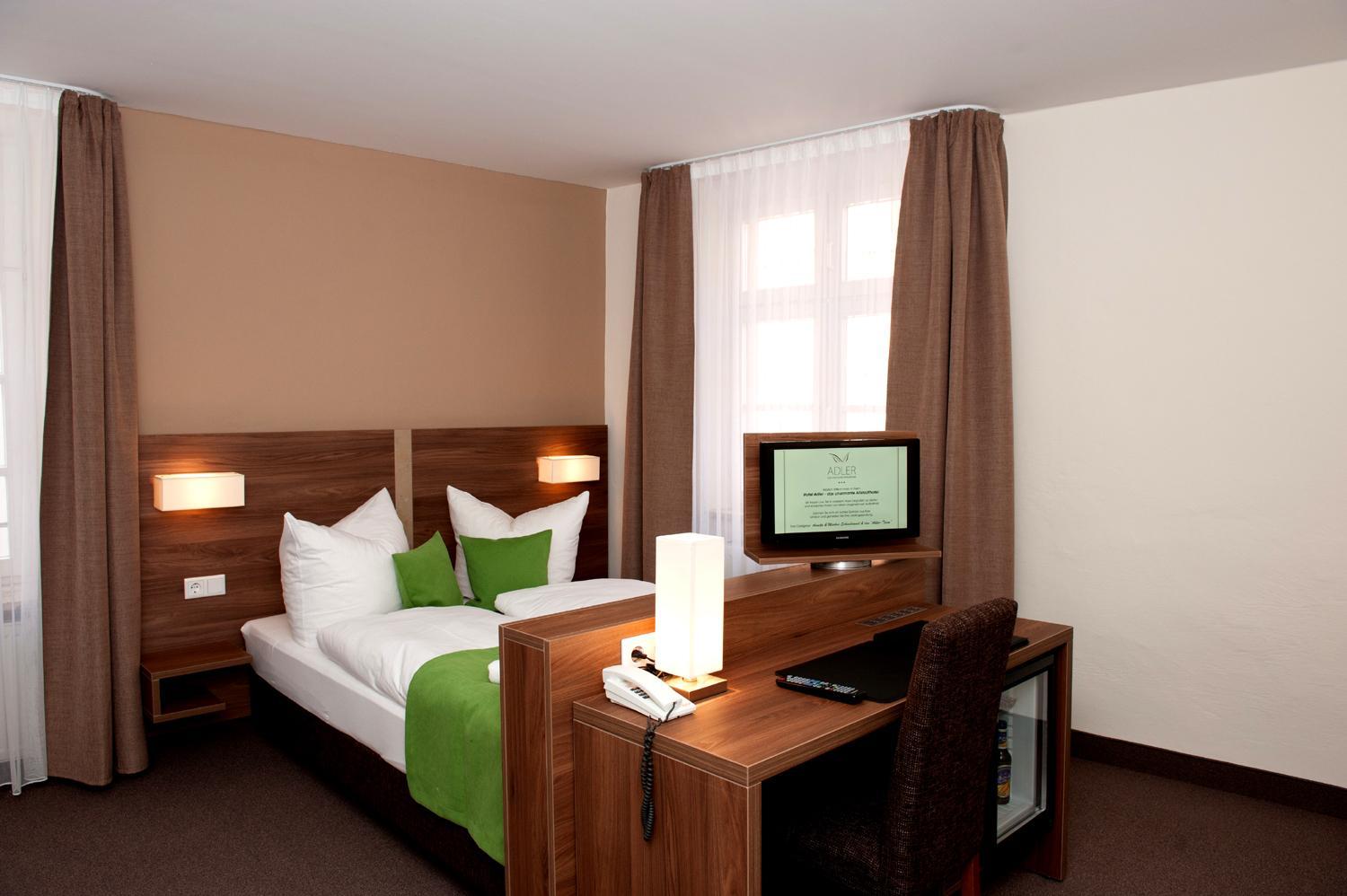 Standard Double Room - Photo 2