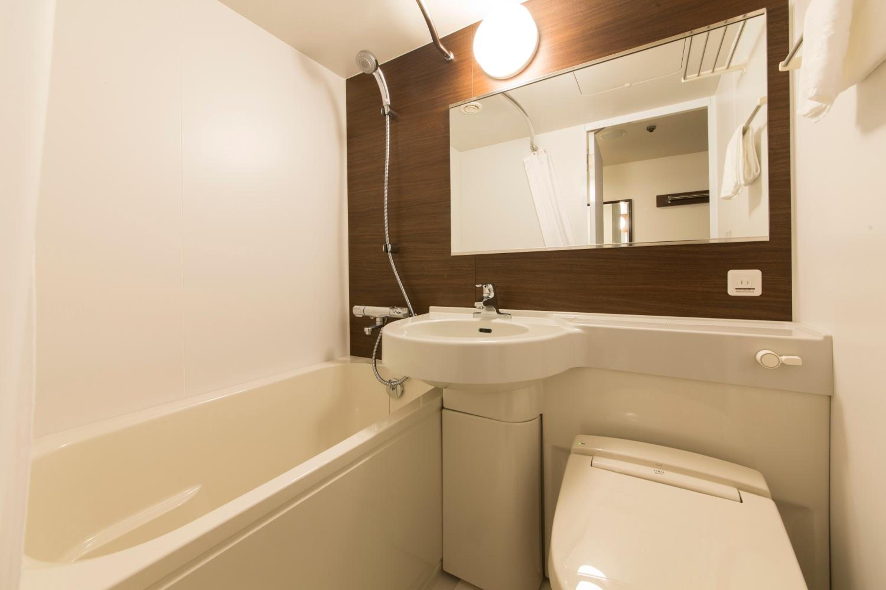 Comfort Quadruple Room - Non-Smoking photo 2